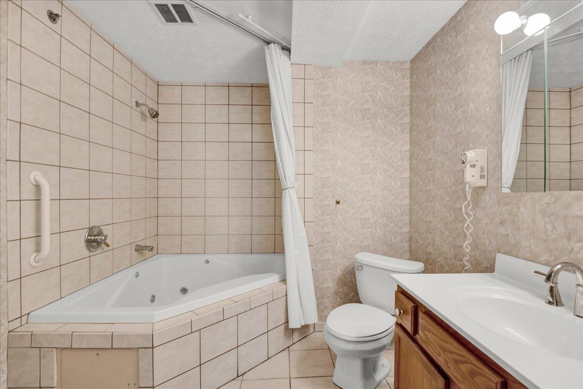 10 Kellogg Road Property Photo 17