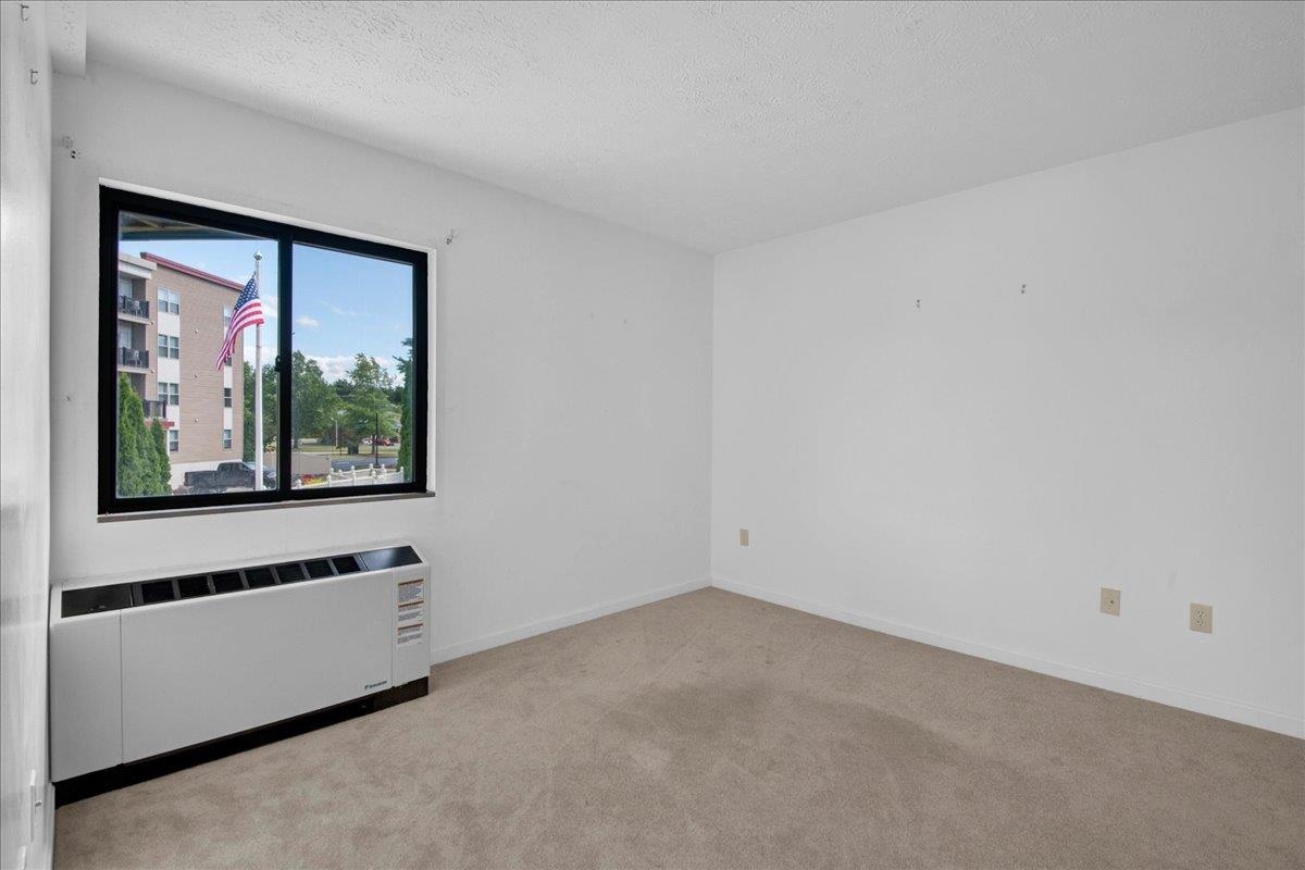 10 Kellogg Road Property Photo 18