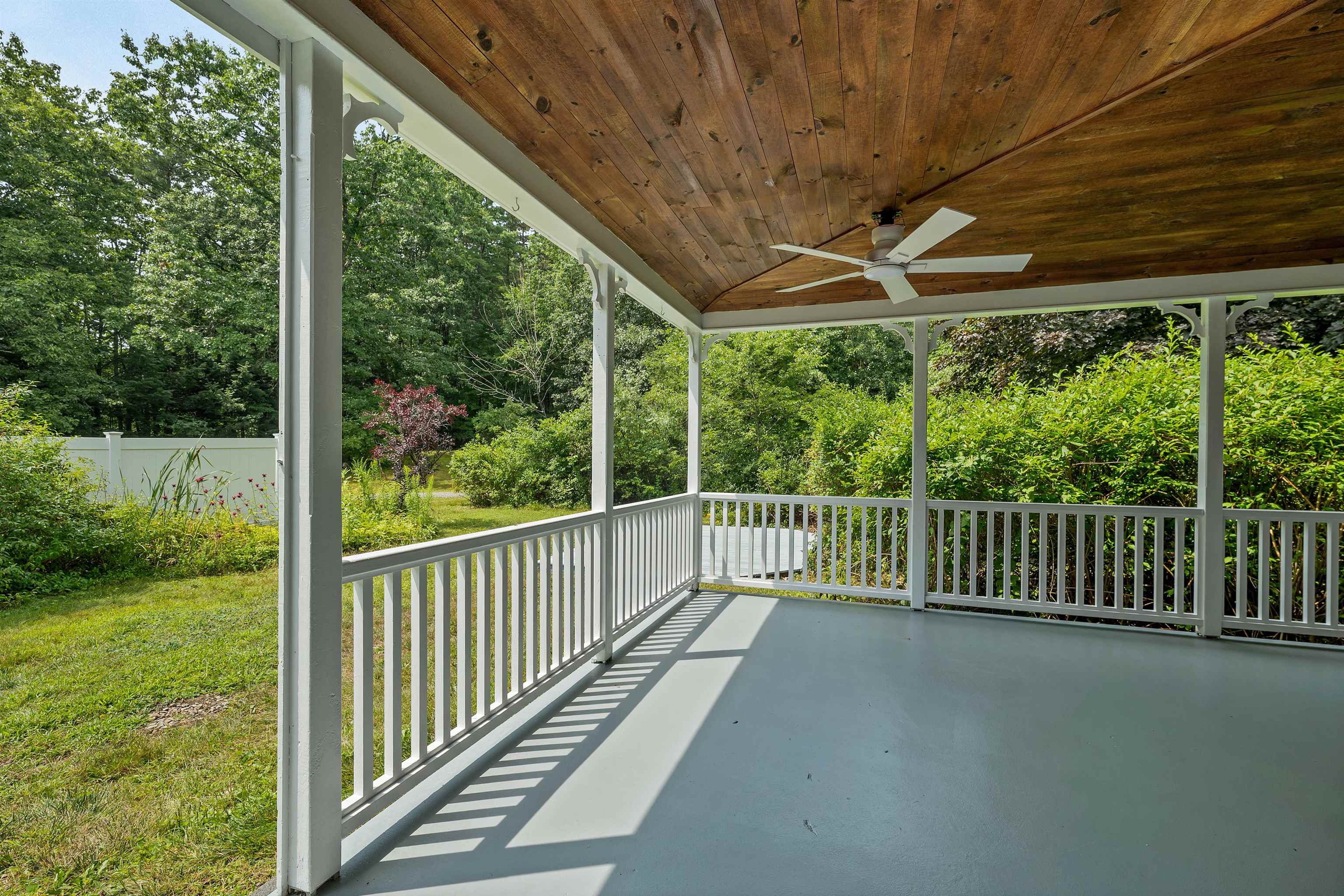 26 Old Mont Vernon Road Property Photo 9