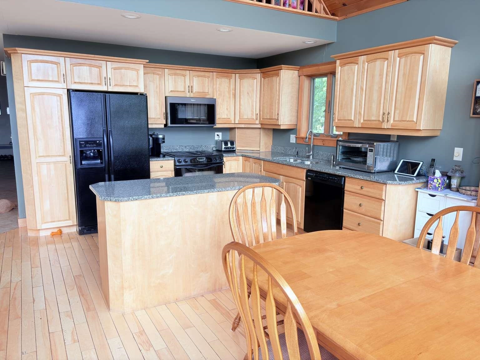 3420 Lake Road Property Photo 13
