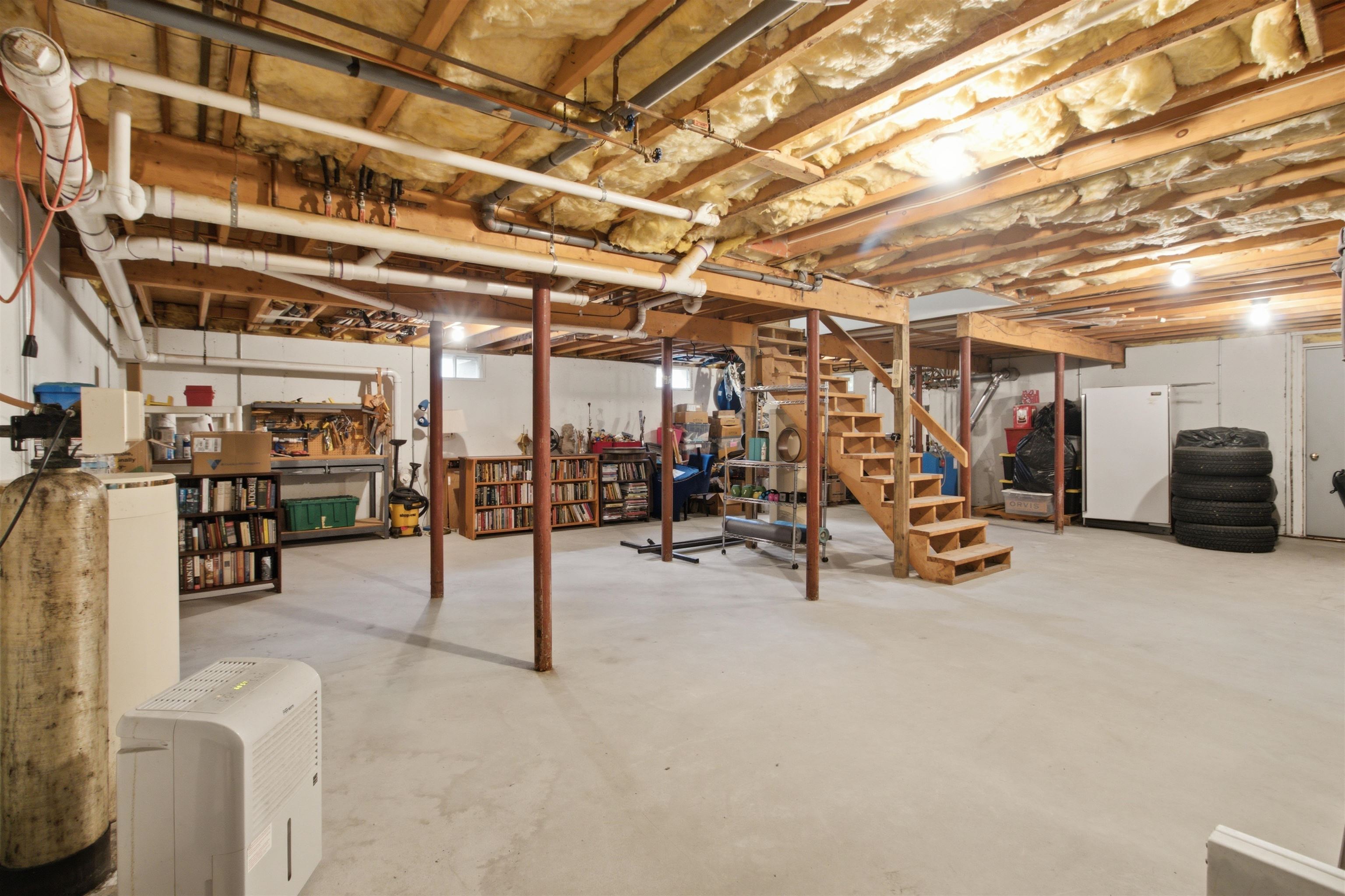 386 Farm Road Property Photo 28