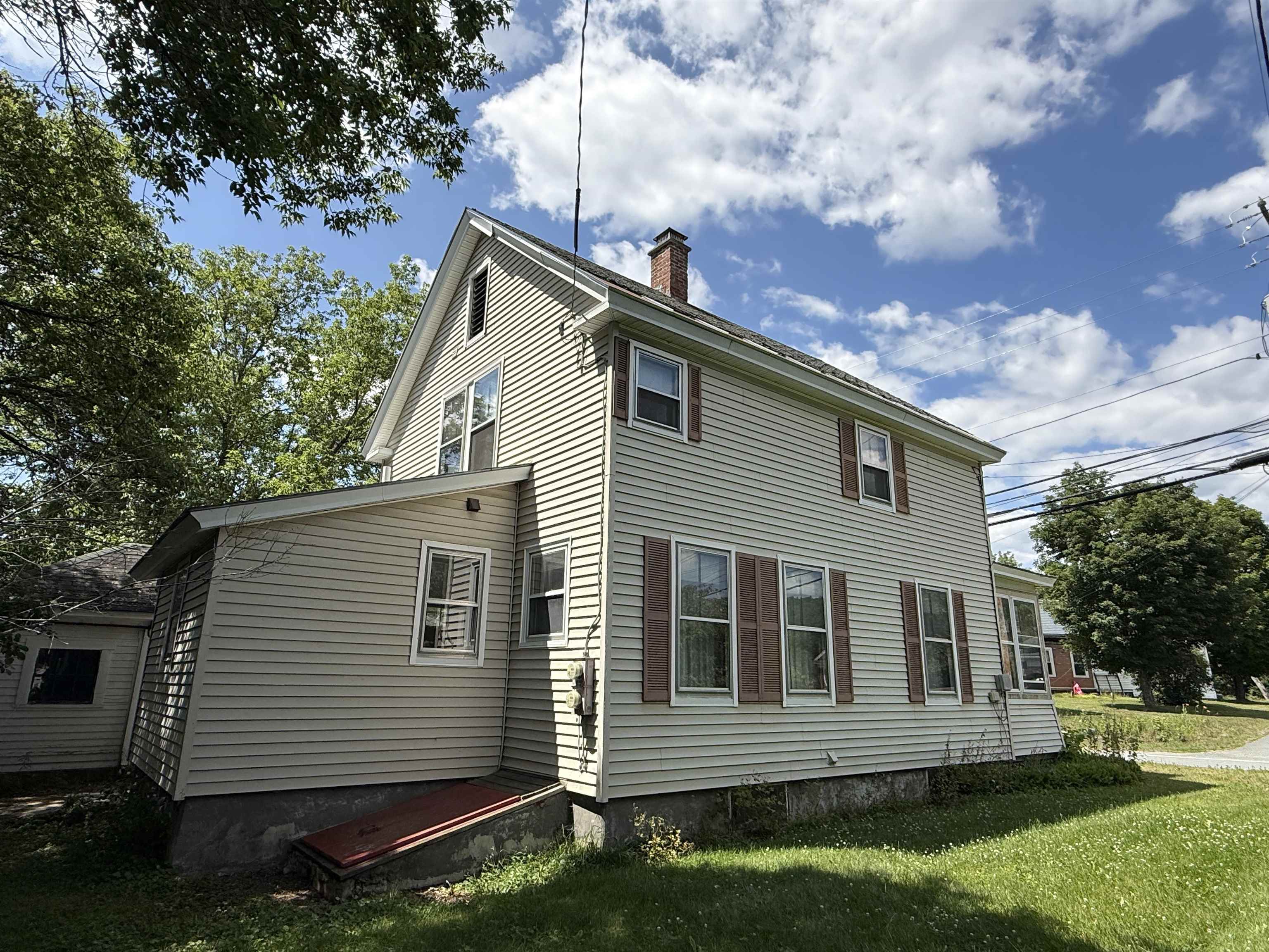 325 Us Route 2b Property Photo 4