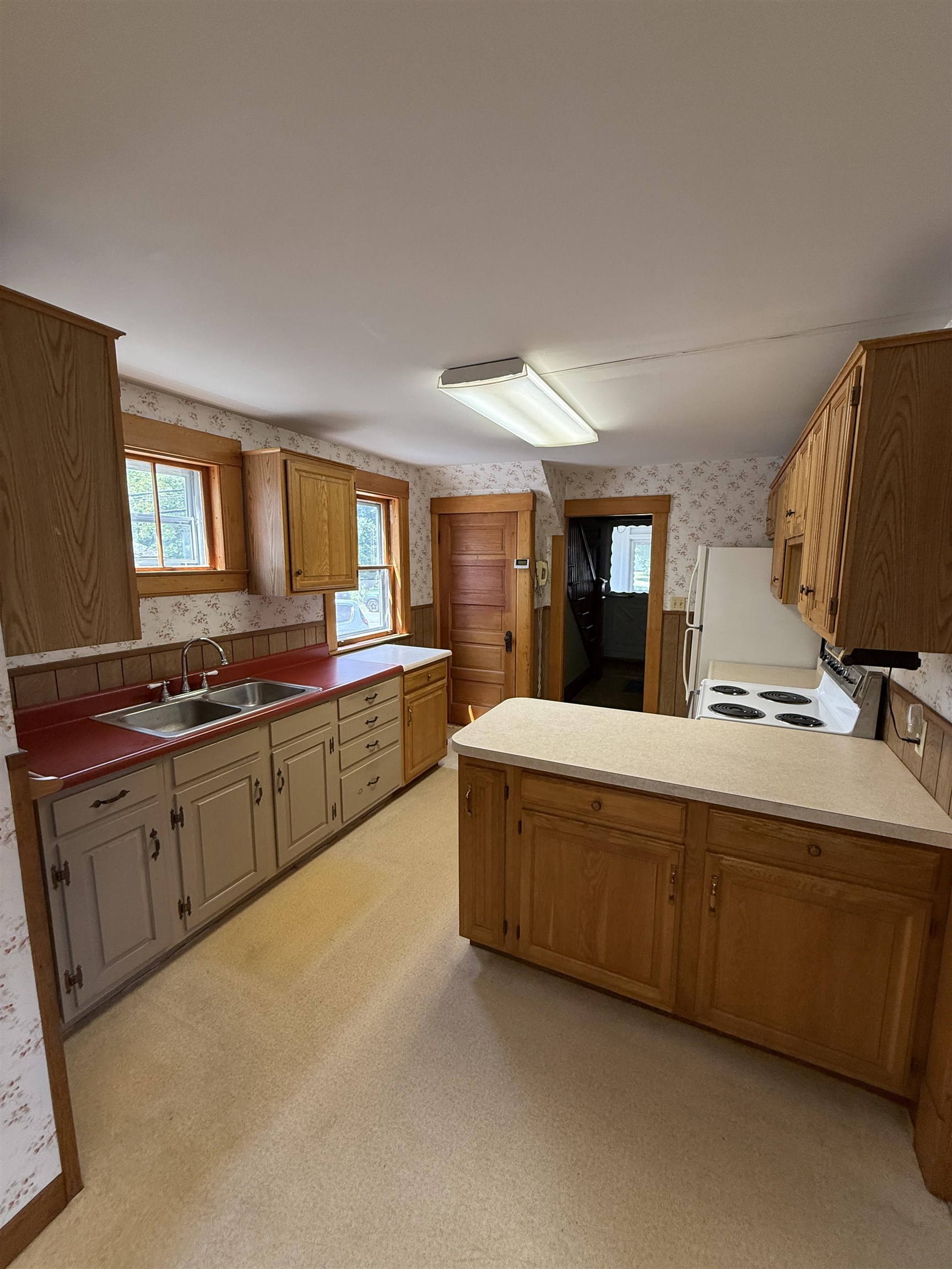 325 Us Route 2b Property Photo 11