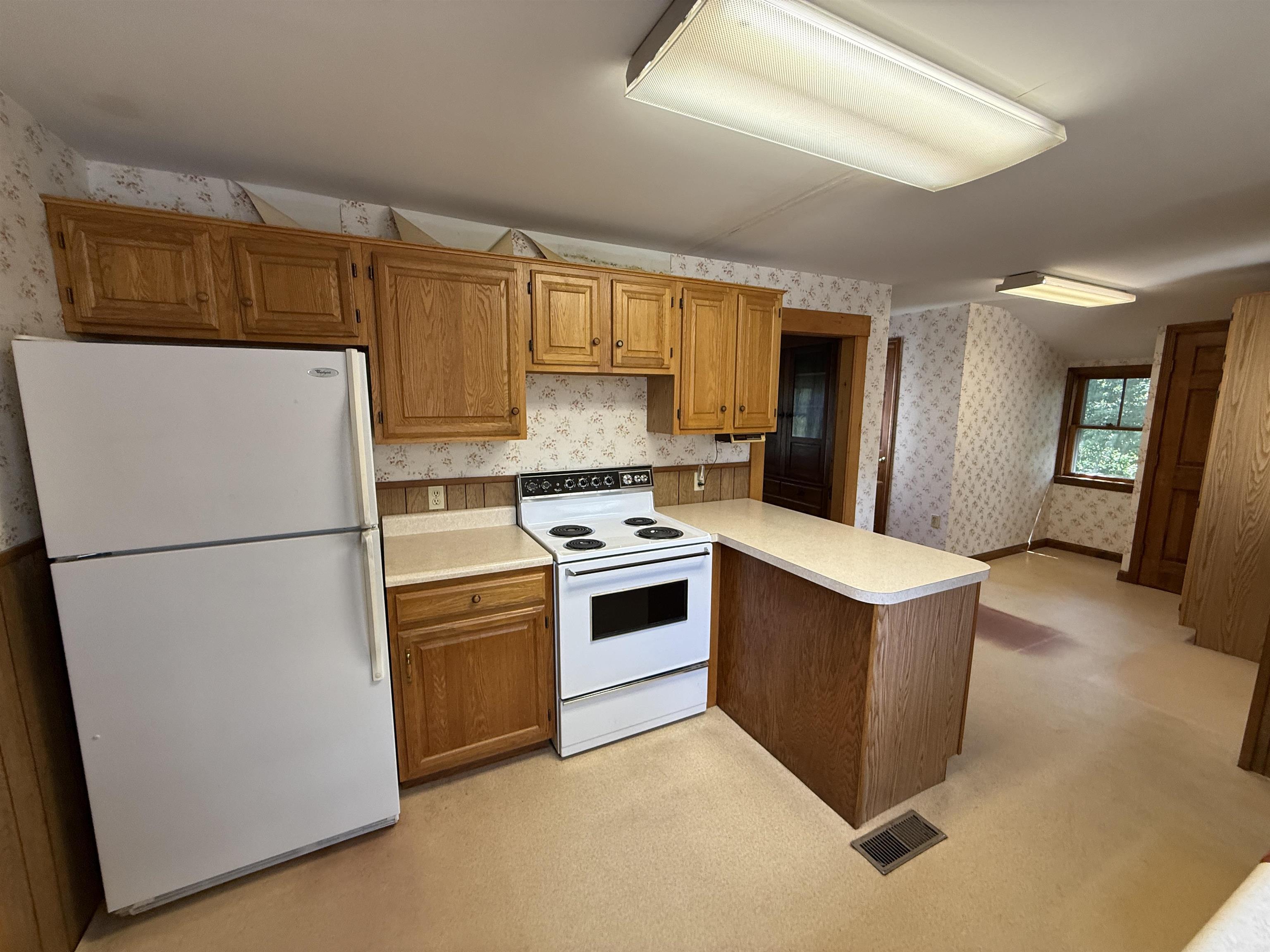 325 Us Route 2b Property Photo 13