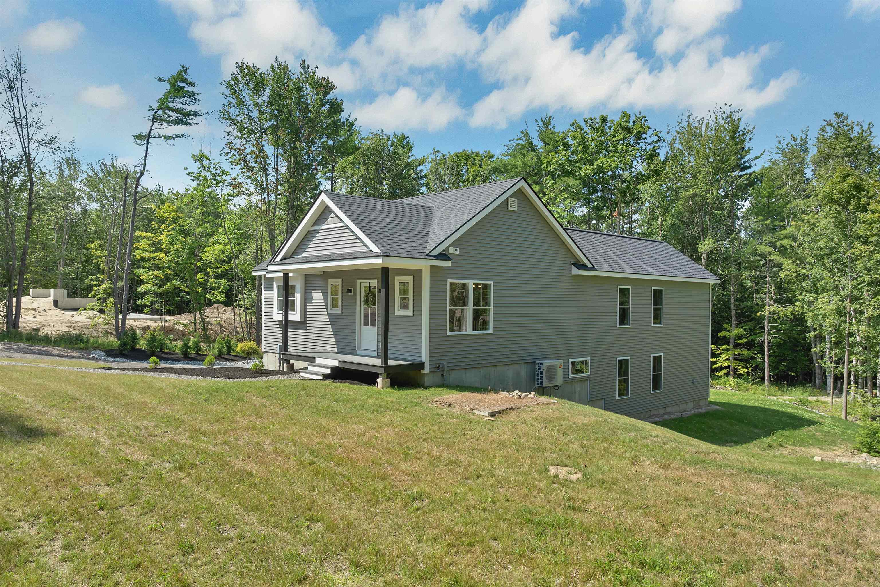 3114 Parade Road Property Photo 3