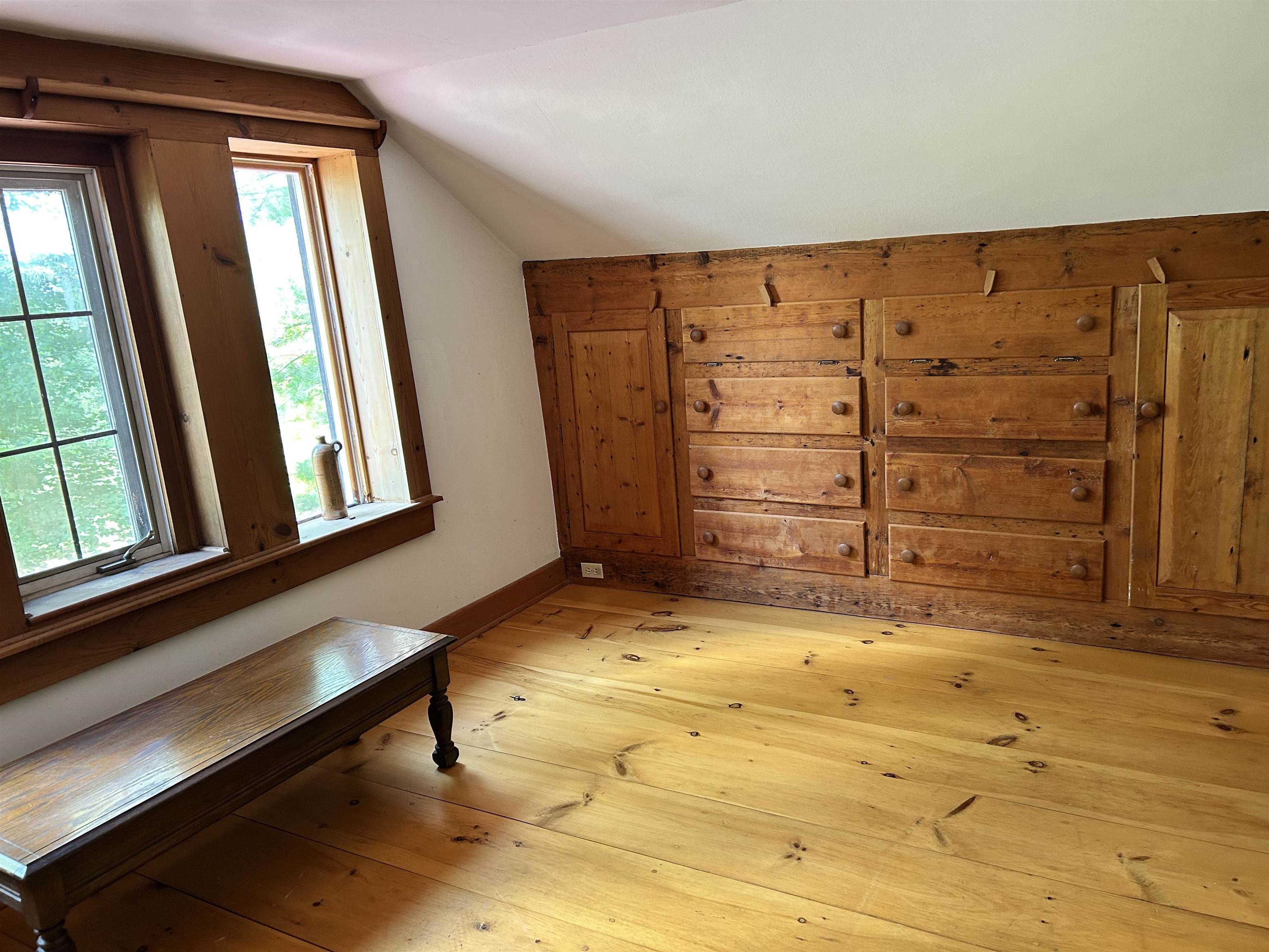 1301 Bayley-hazen Road Property Photo 8