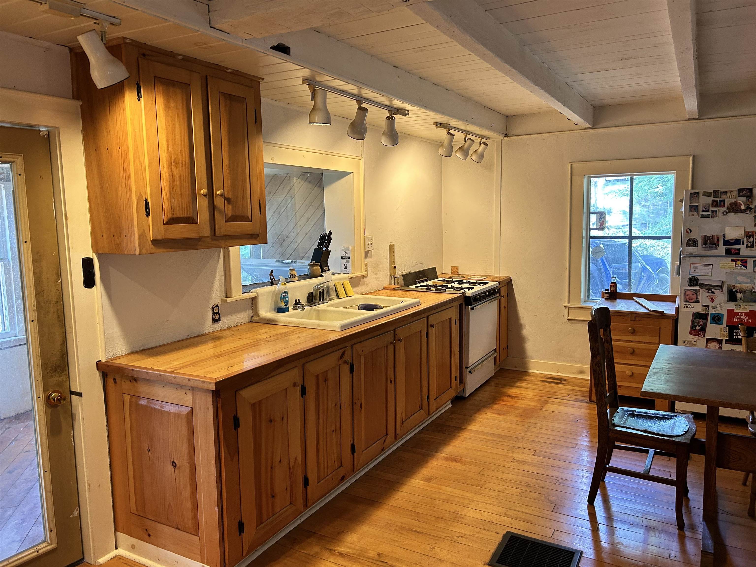 1301 Bayley-hazen Road Property Photo 14