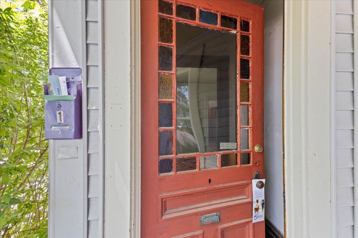 21 Hyde Street Property Photo 4