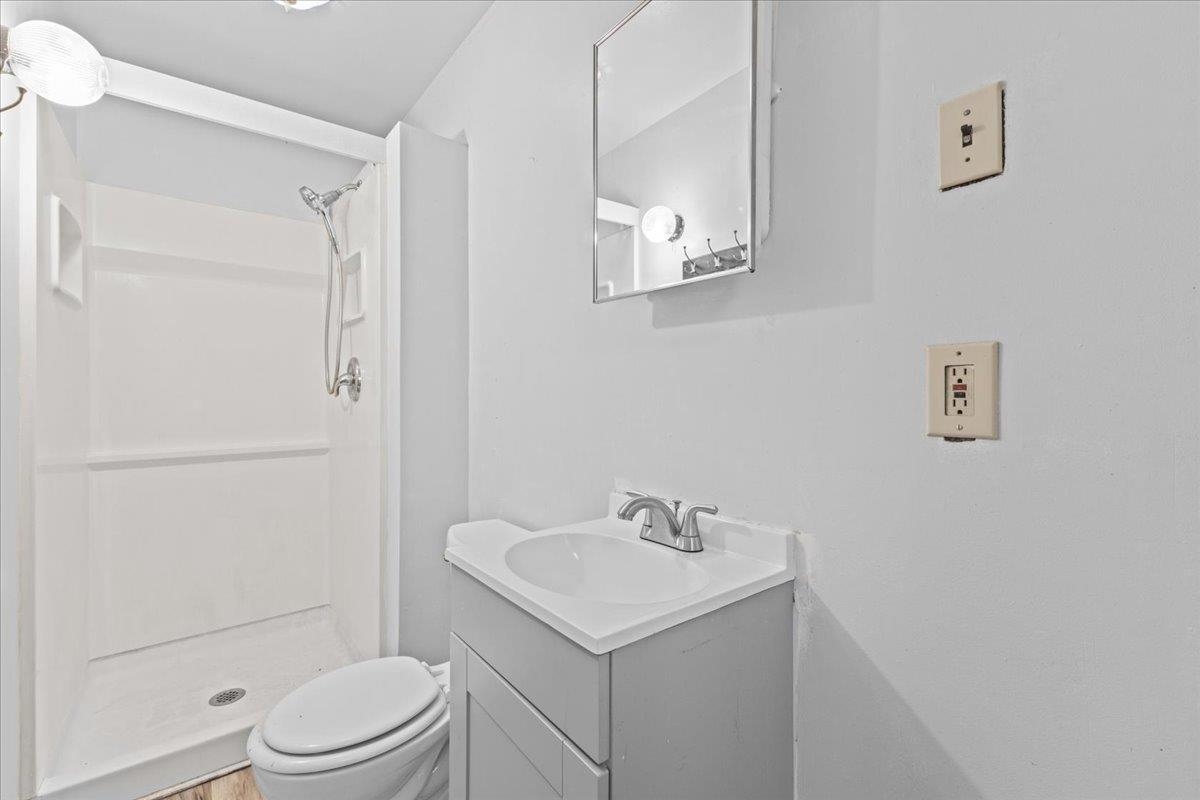 21 Hyde Street Property Photo 13