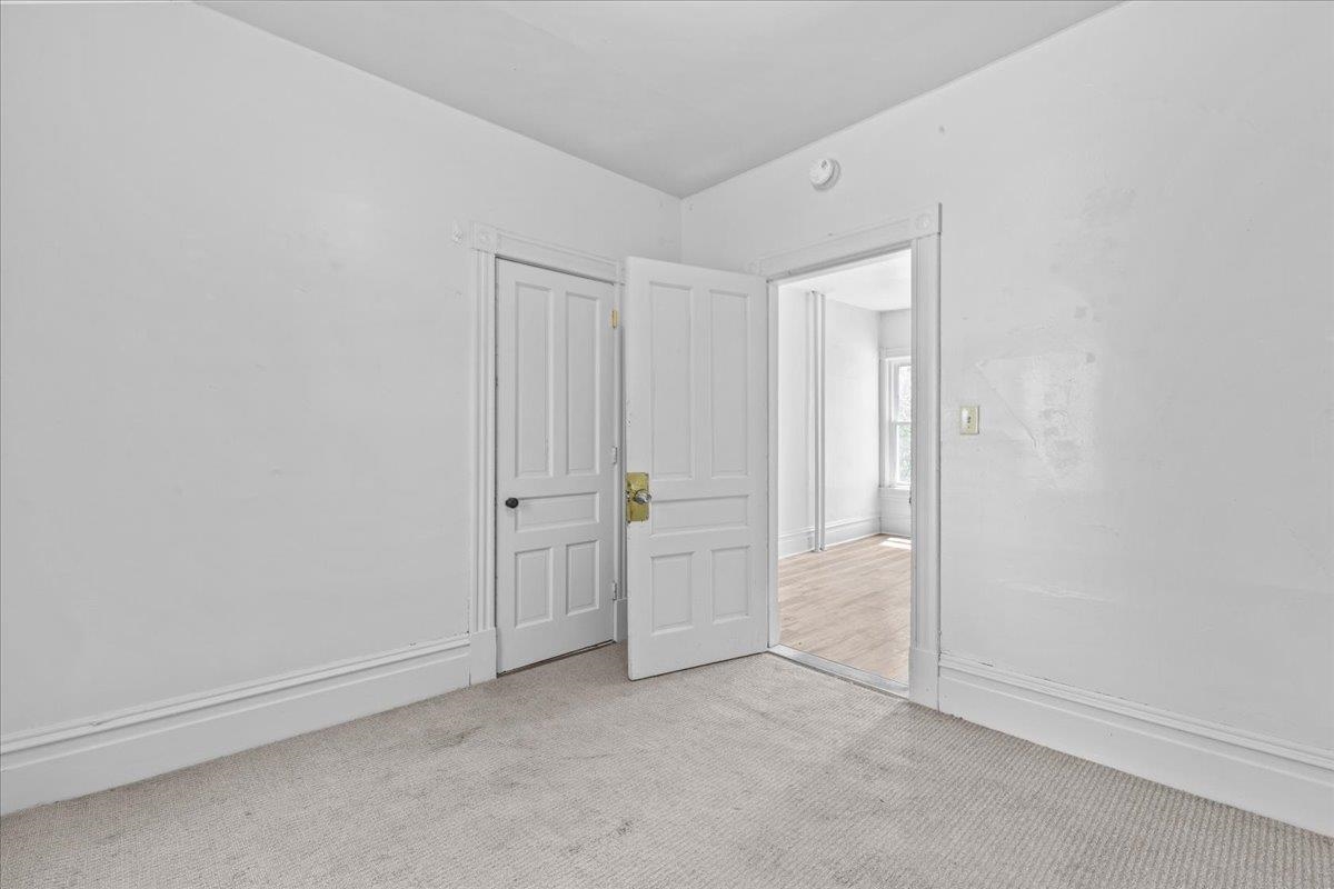 21 Hyde Street Property Photo 14