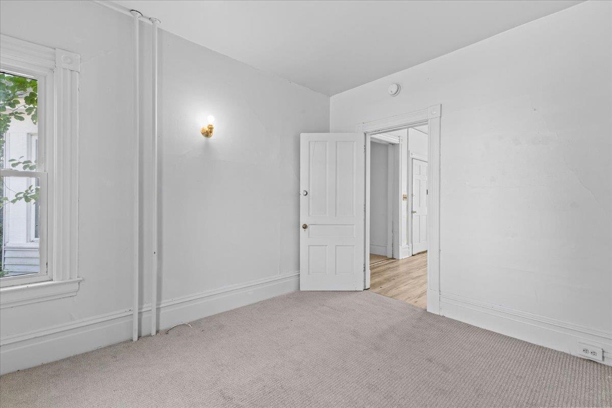 21 Hyde Street Property Photo 18