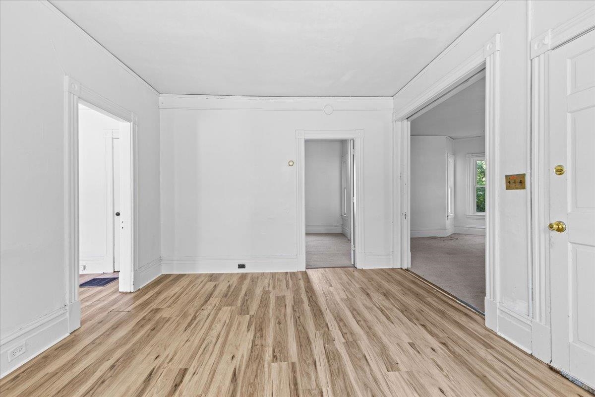 21 Hyde Street Property Photo 24