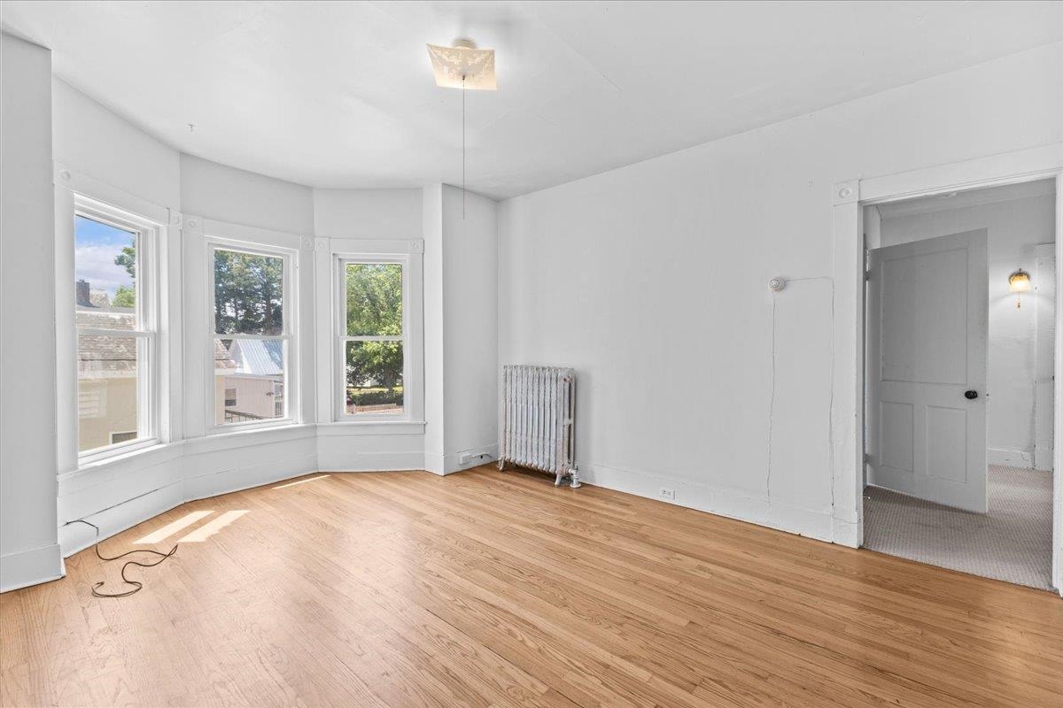 21 Hyde Street Property Photo 11