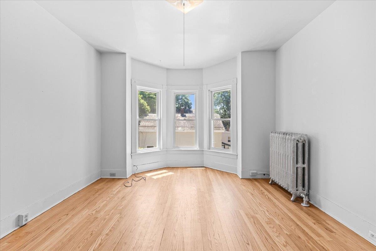 21 Hyde Street Property Photo 12