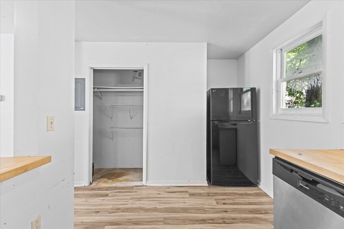 21 Hyde Street Property Photo 8