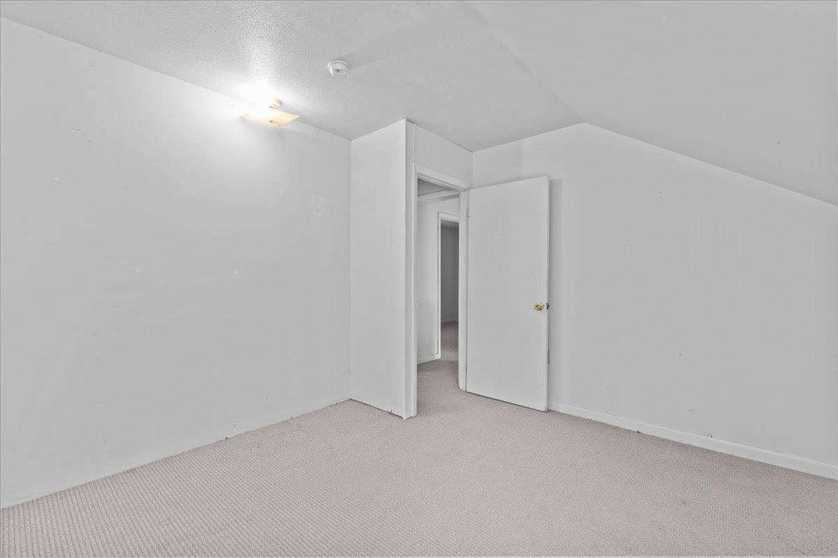 21 Hyde Street Property Photo 17