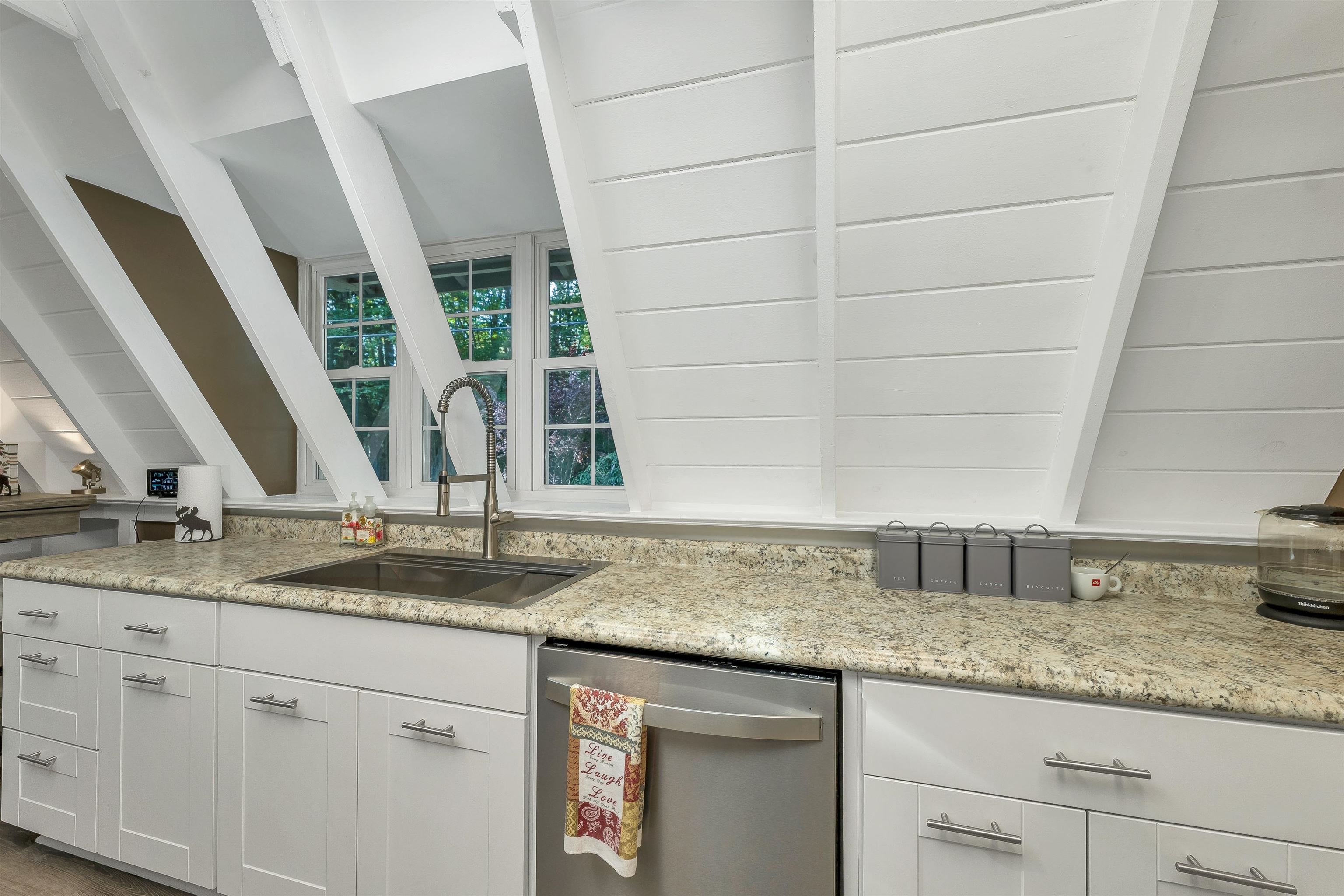 13 Chestnut Lane Property Photo 28