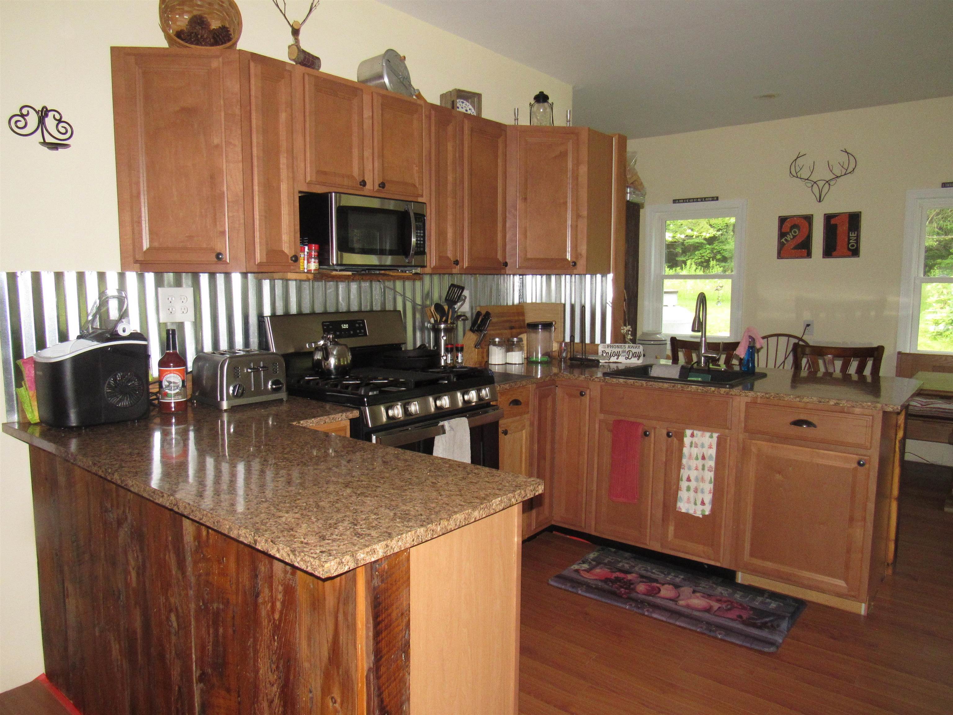 21 Maple Hill Road Property Photo 18