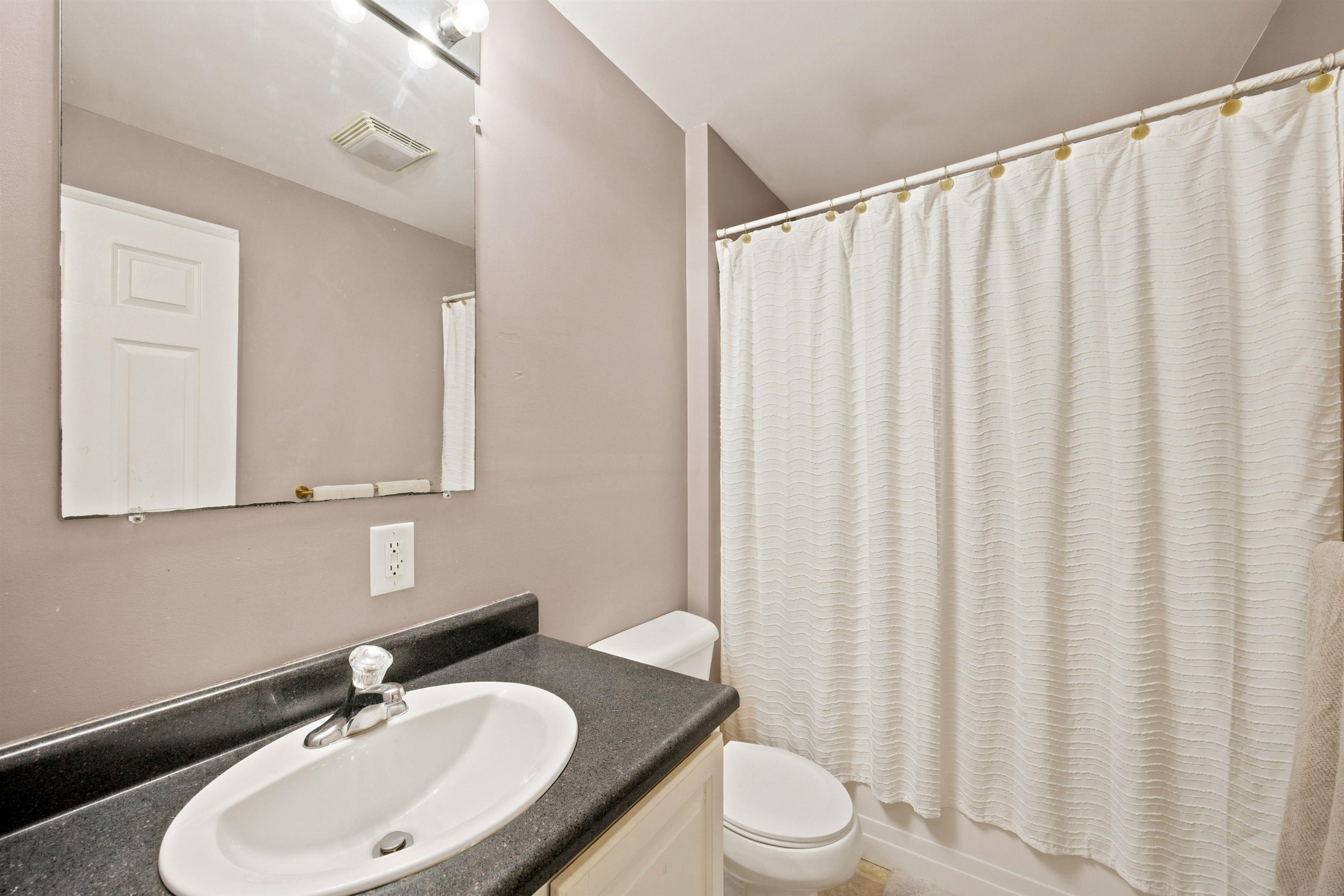 15 Silver Dawn Road Property Photo 43