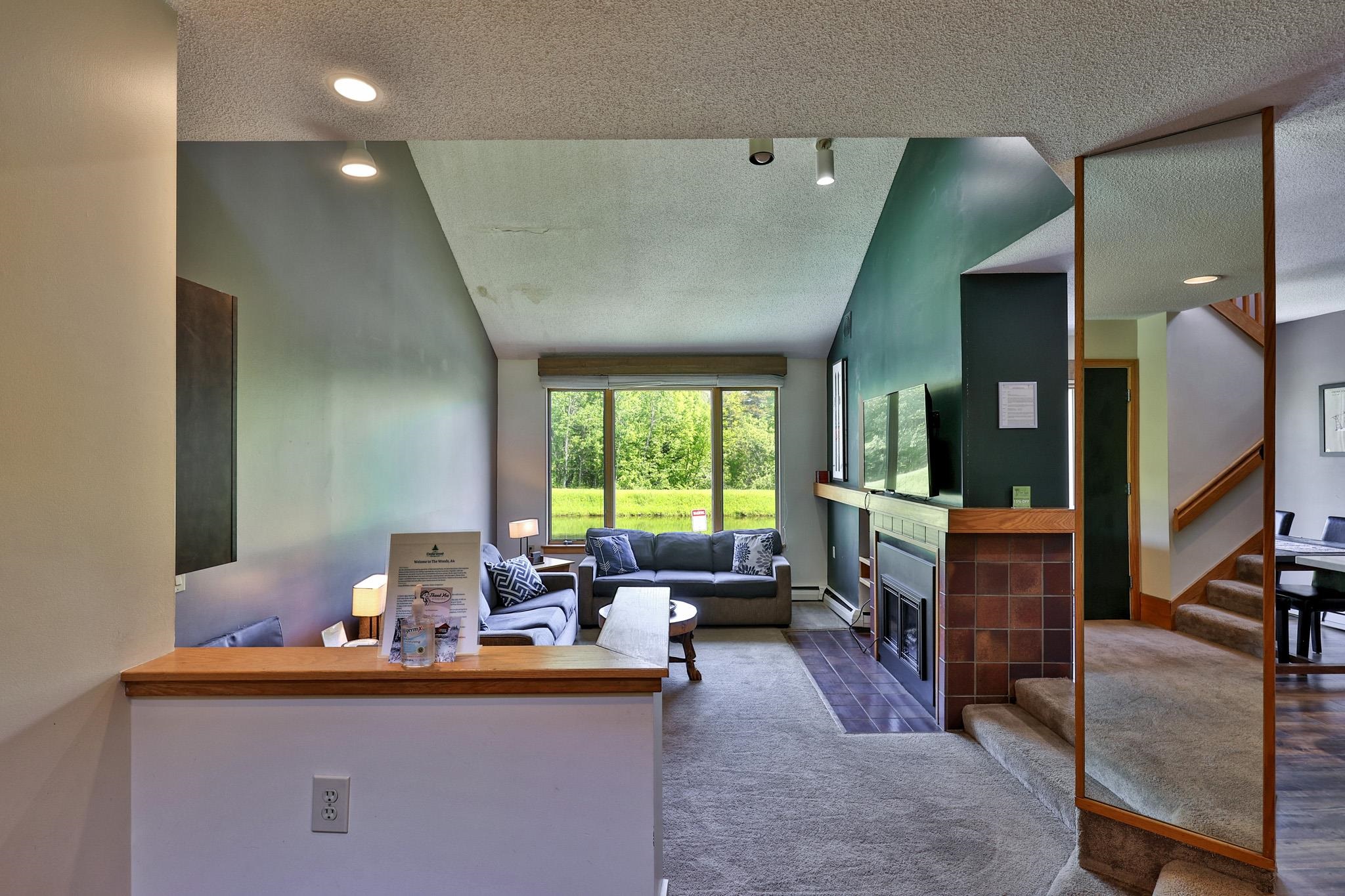 74 Woods Lane Property Photo 7