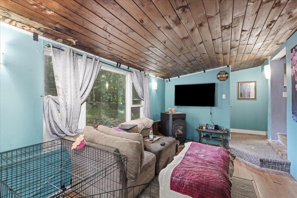 202 Forest Road Property Photo 8