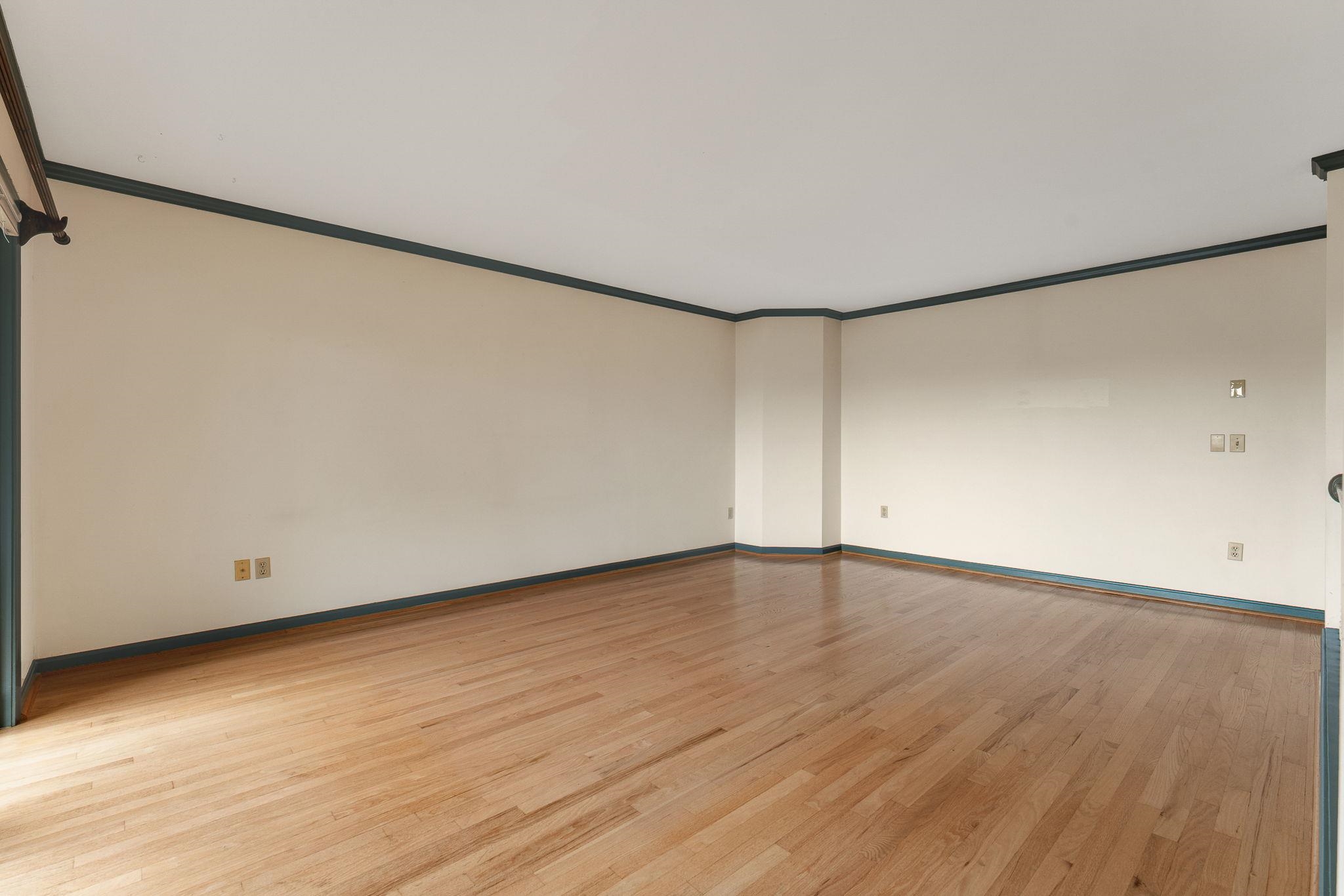 212 Cityside Drive Property Photo 12