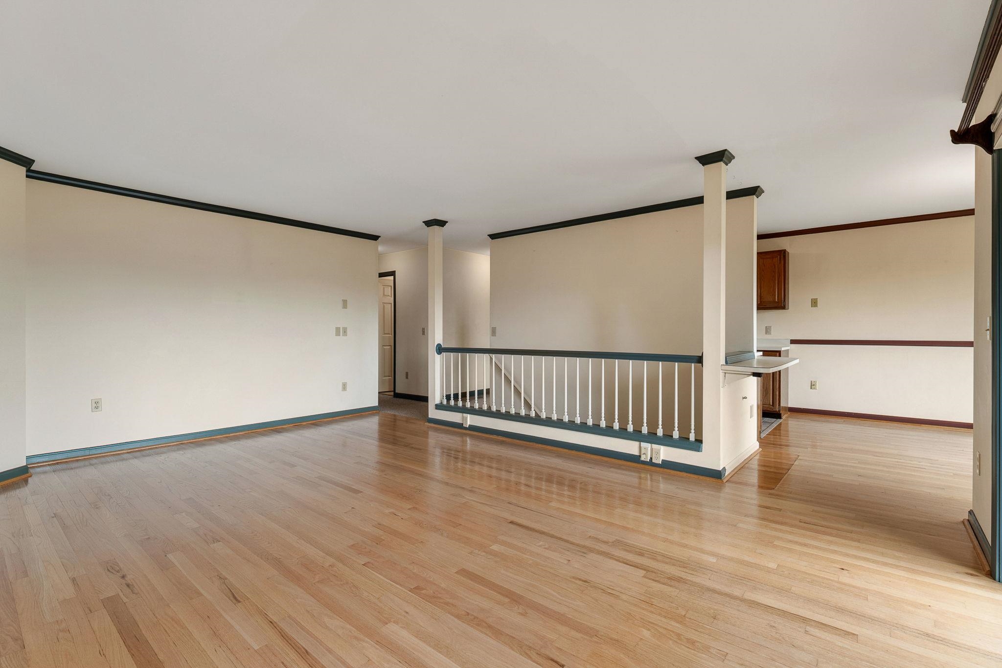 212 Cityside Drive Property Photo 13