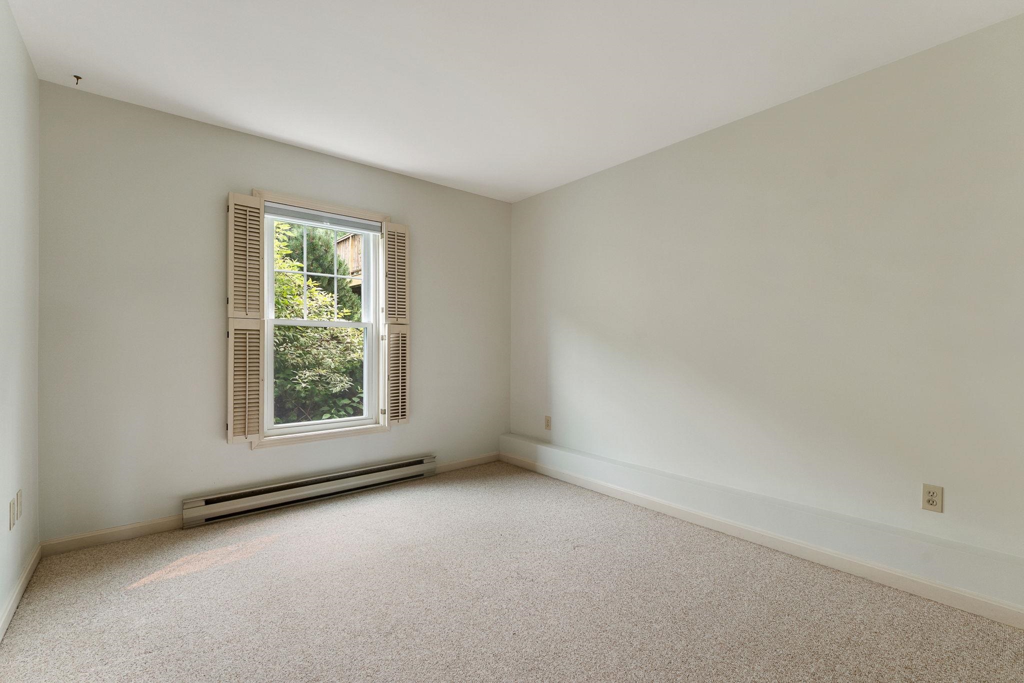 212 Cityside Drive Property Photo 24