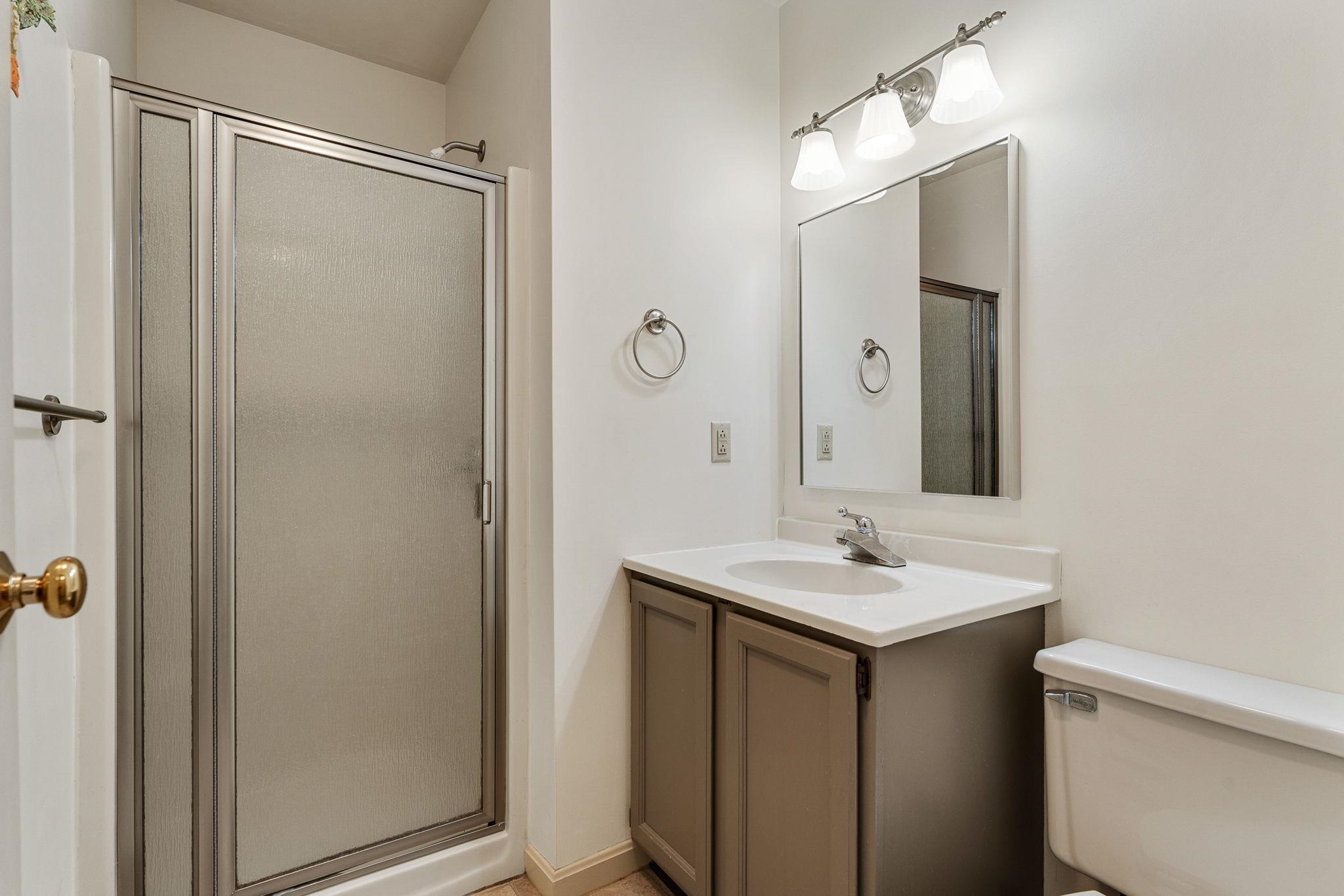 212 Cityside Drive Property Photo 27