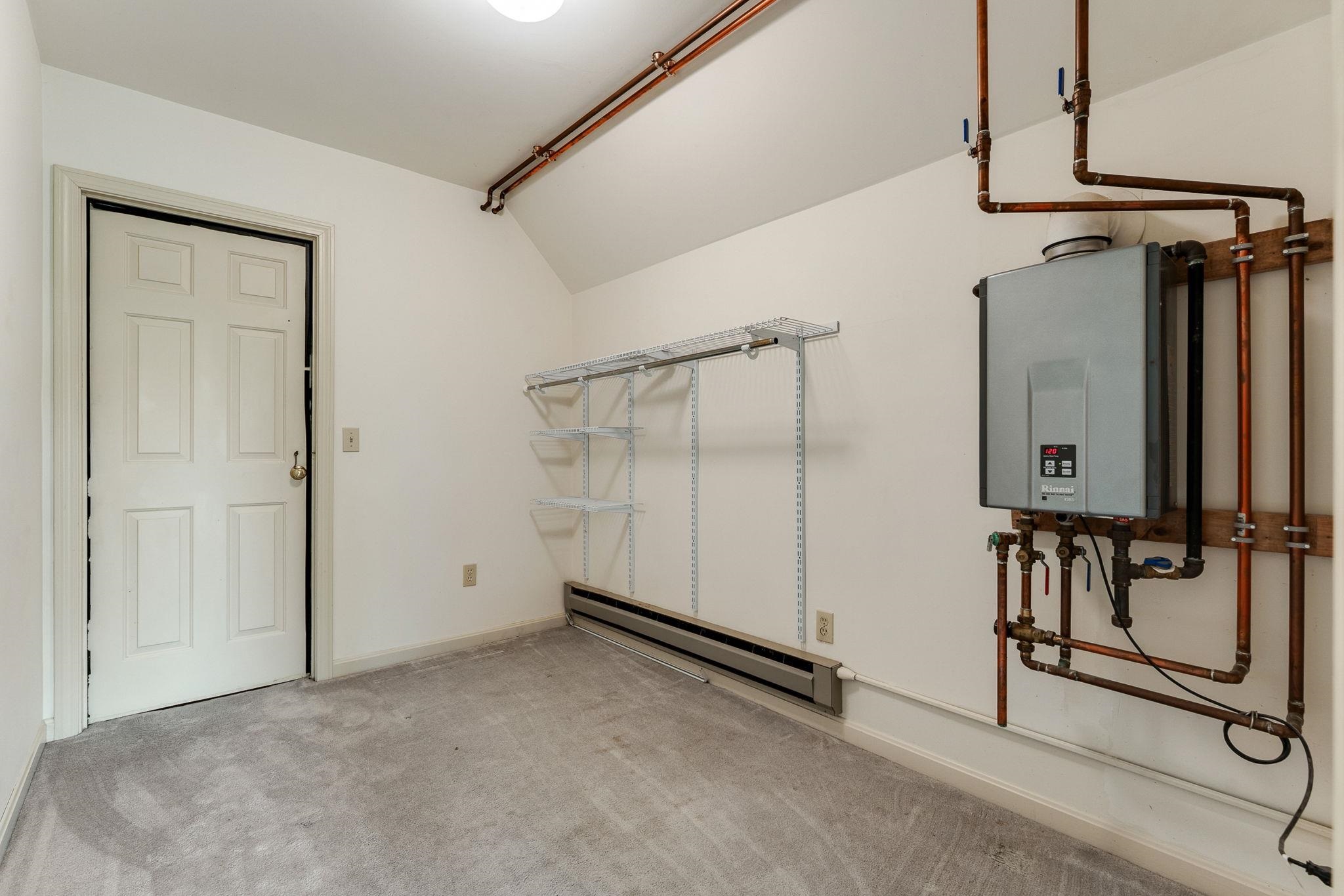 212 Cityside Drive Property Photo 37