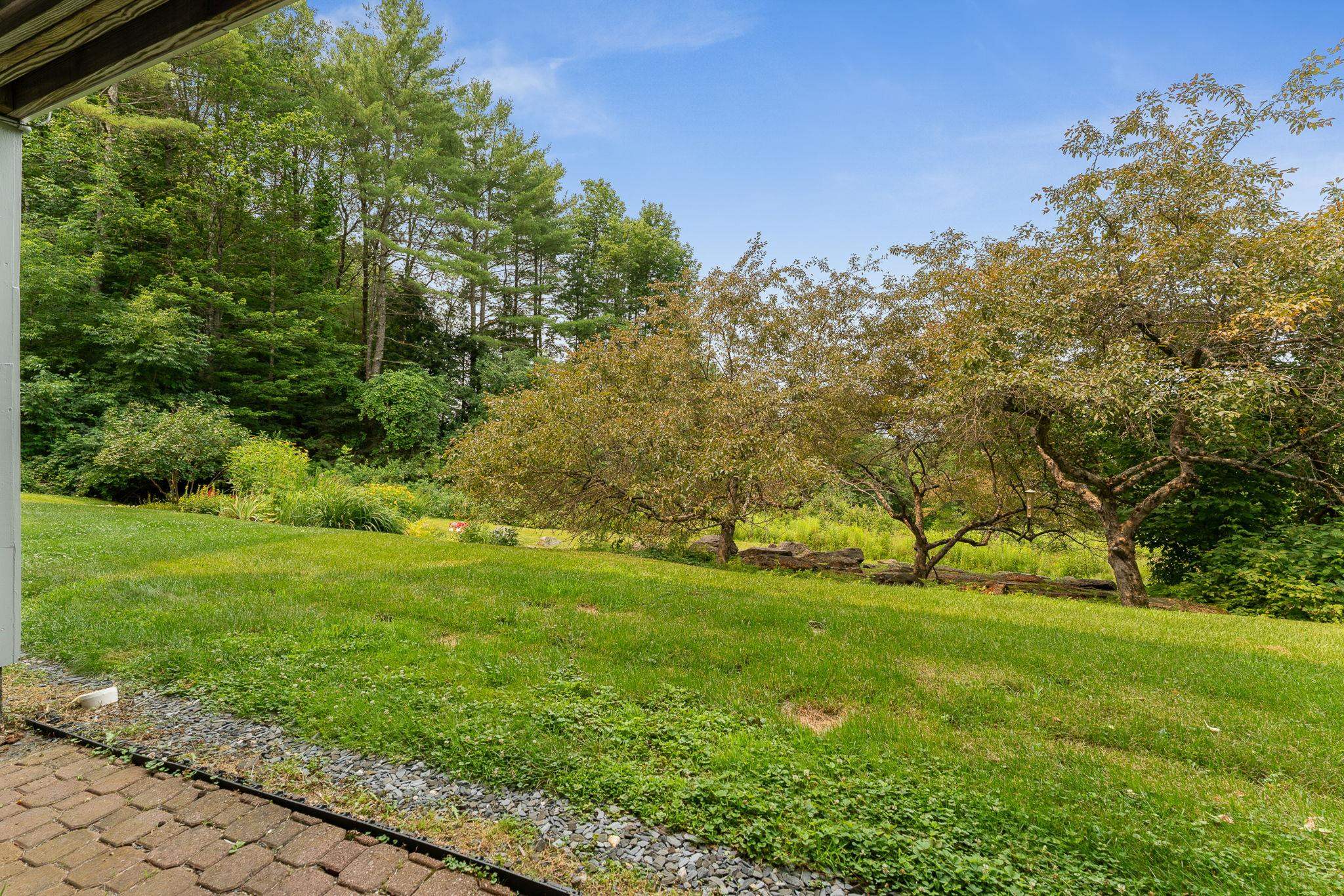 212 Cityside Drive Property Photo 45