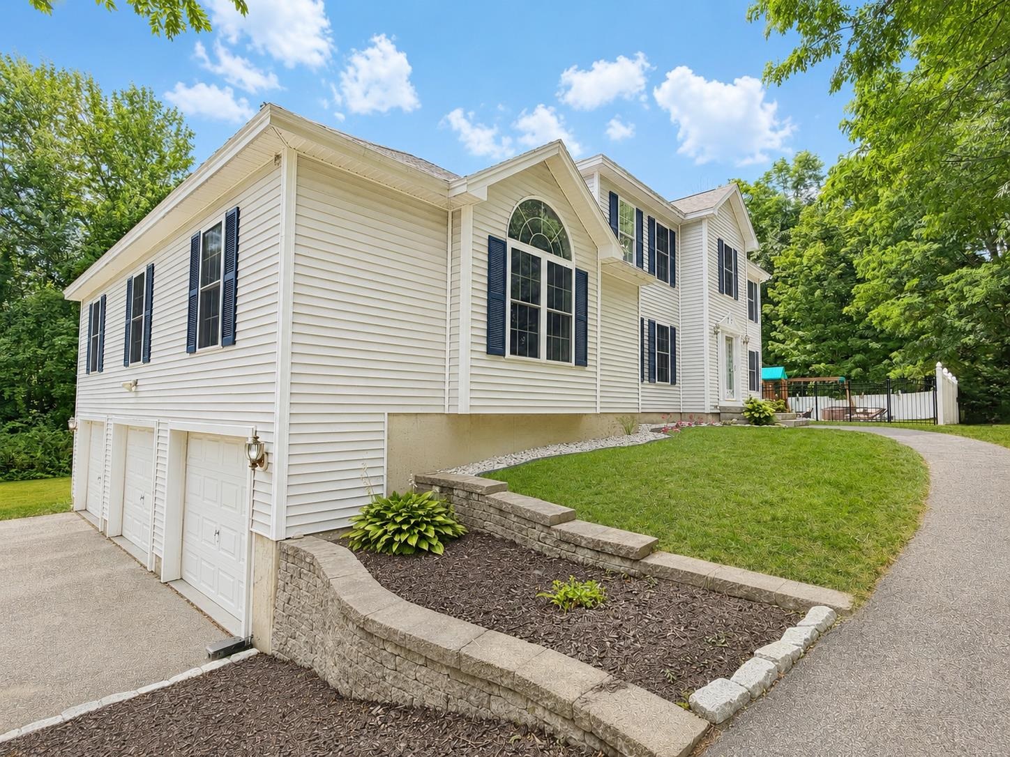 141 Paige Hill Road Property Photo 2