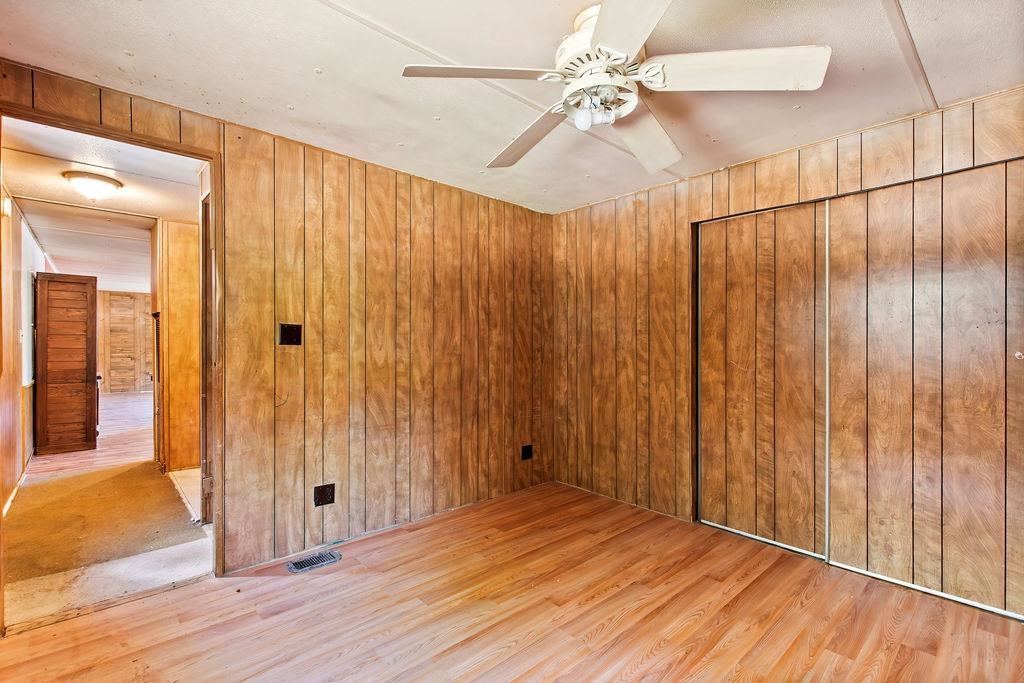 371-373 East Mountain Road Property Photo 53