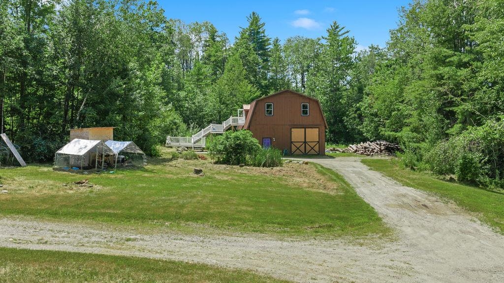 371-373 East Mountain Road Property Photo 36