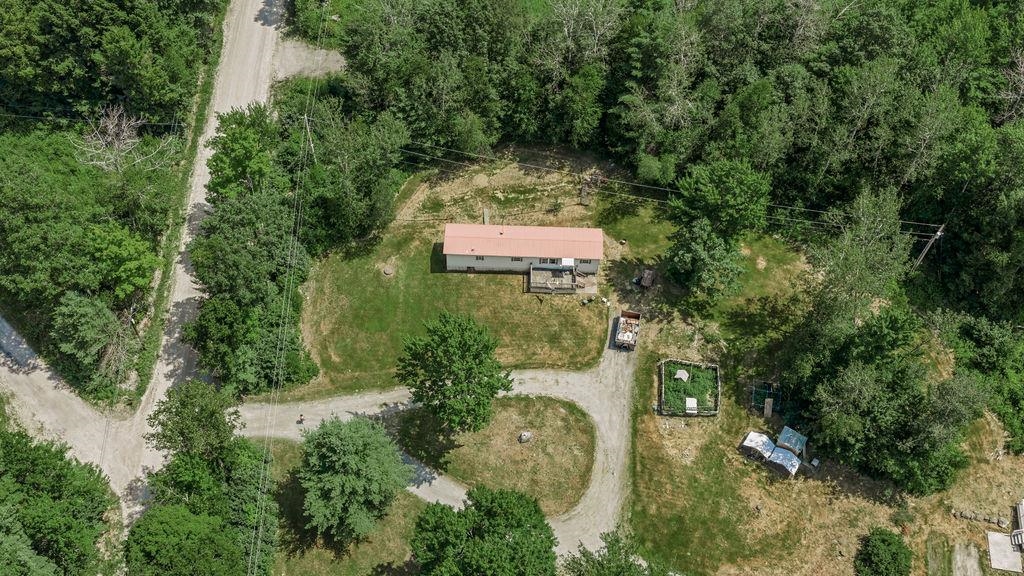 371-373 East Mountain Road Property Photo 39