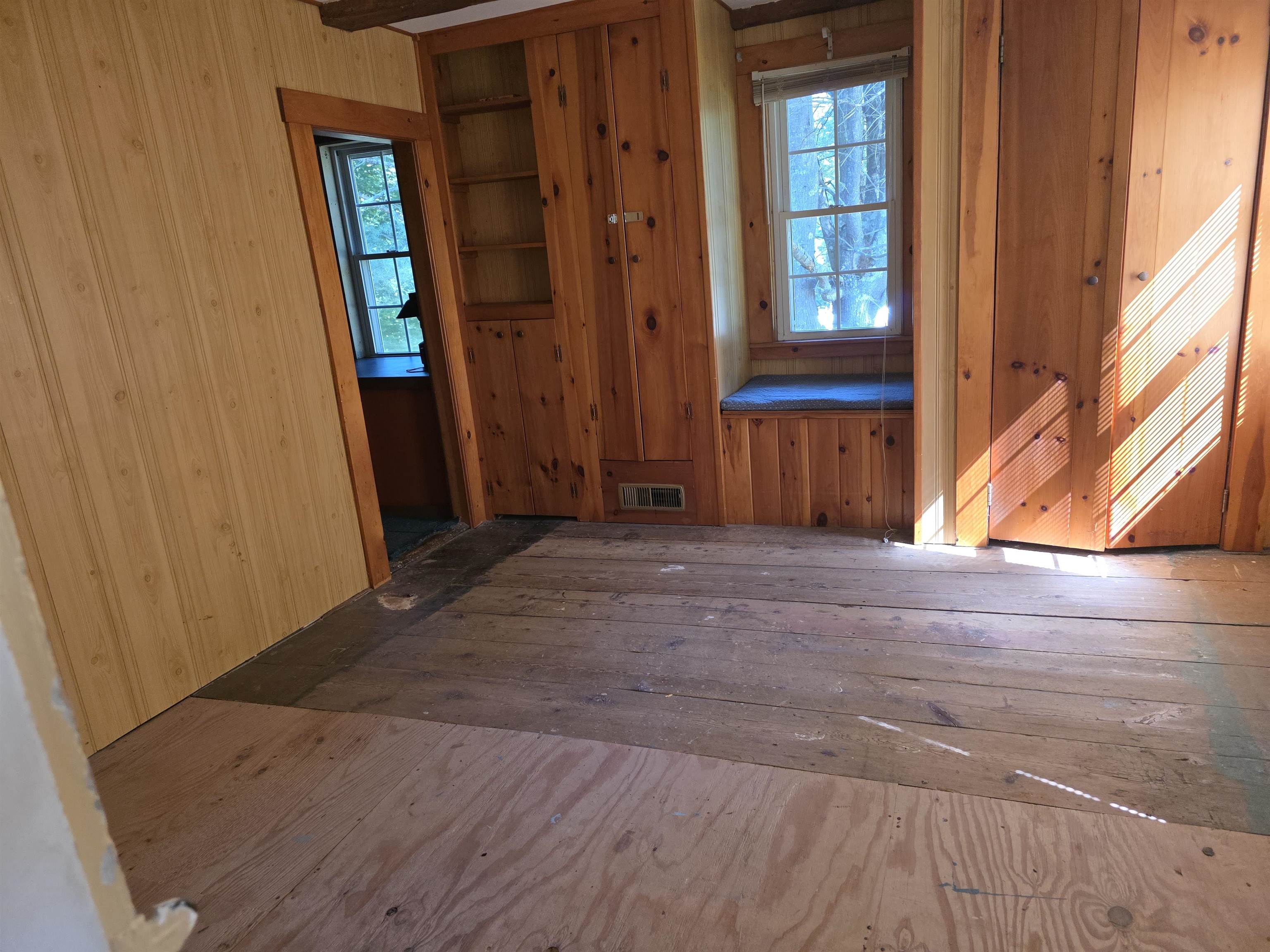 139 Pleasant Valley Road Property Photo 13