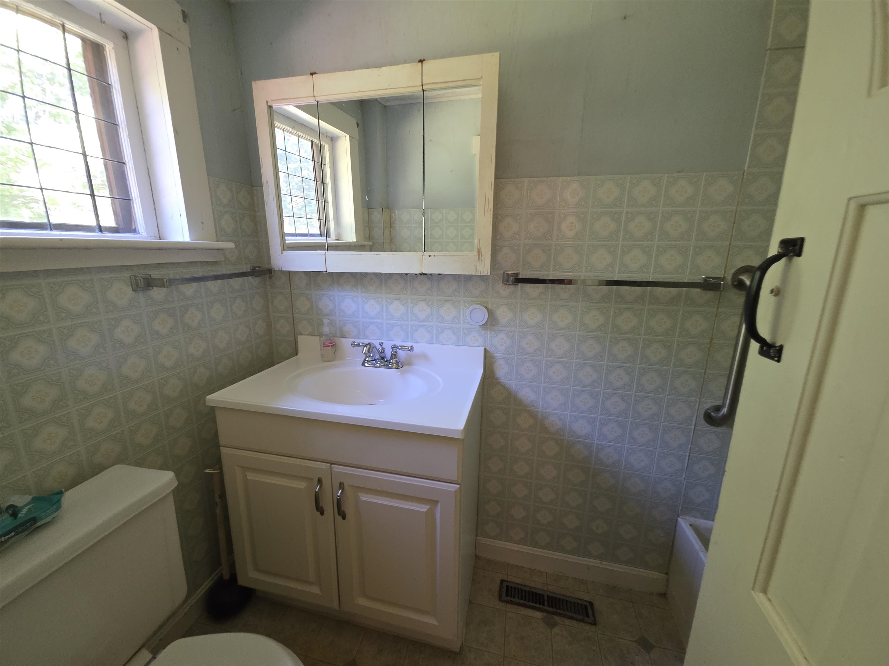 139 Pleasant Valley Road Property Photo 23