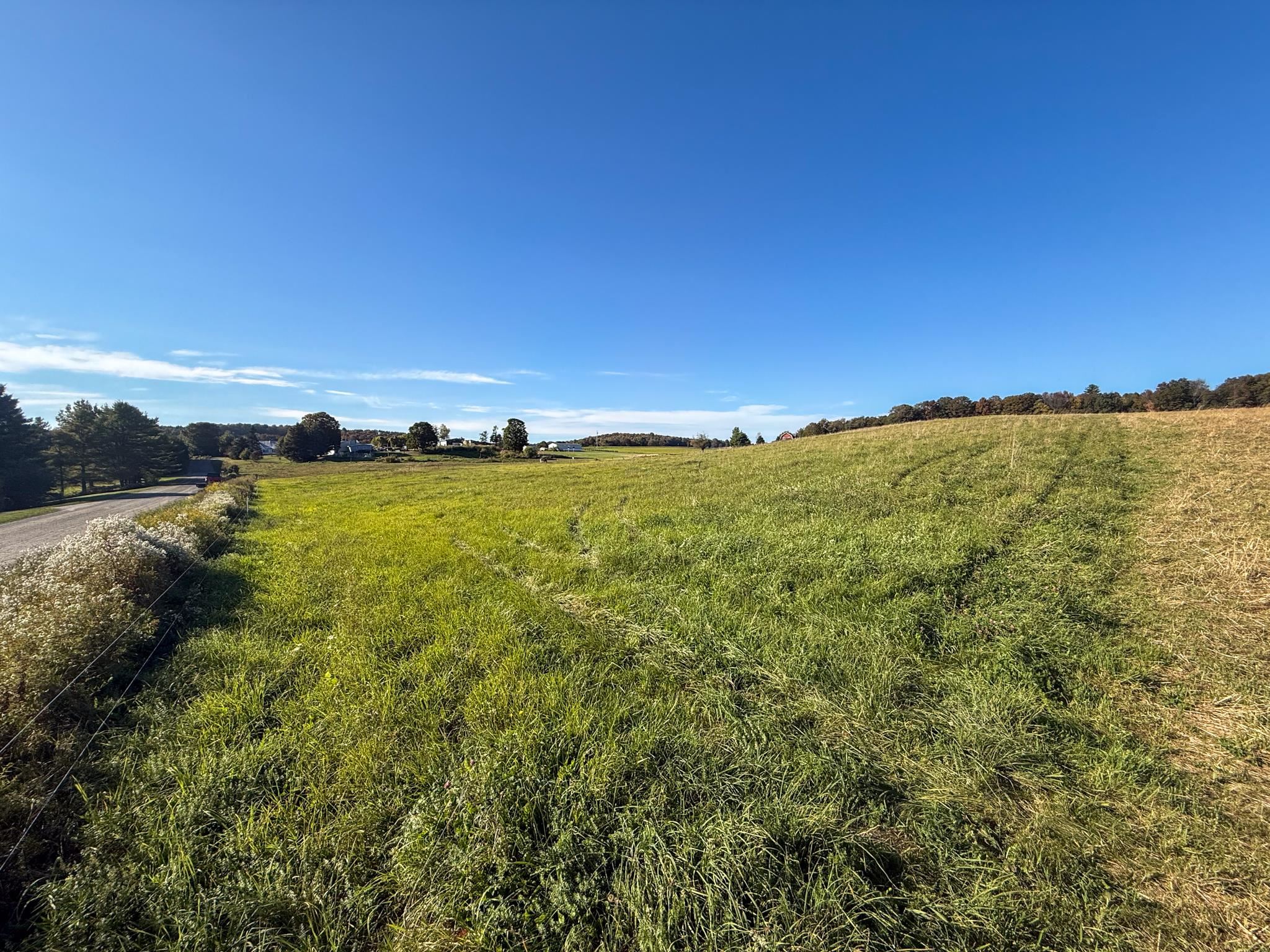 19 Upper Usle Road Property Photo 10