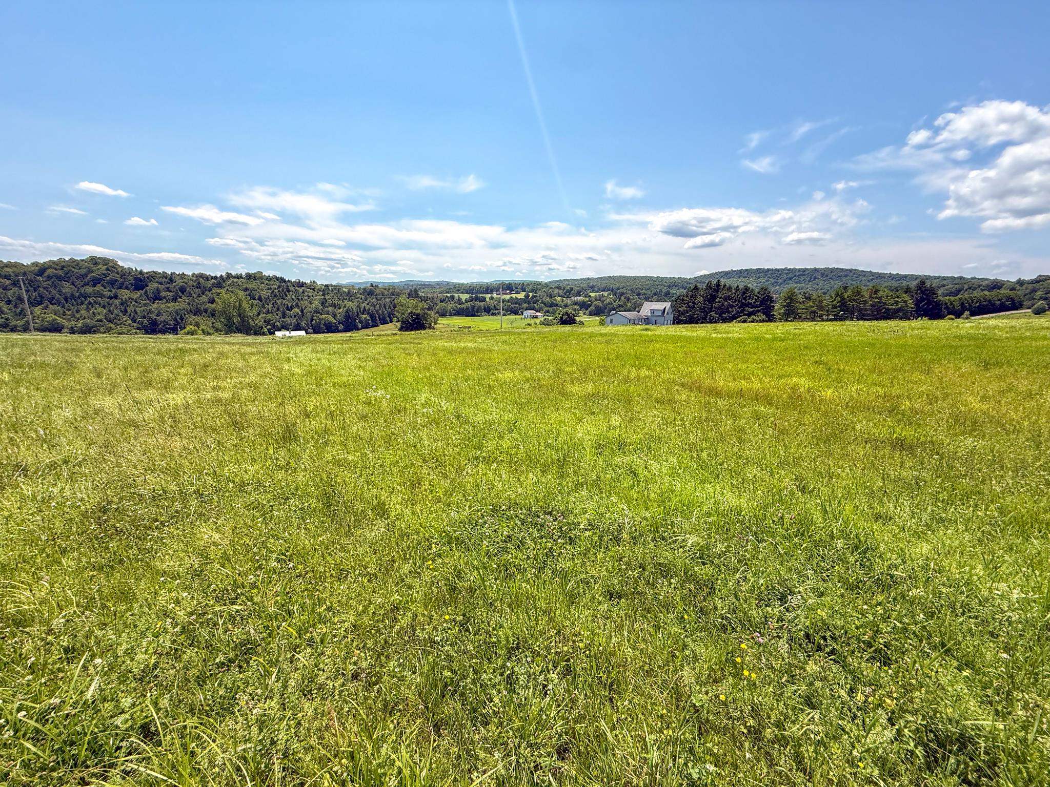 19 Upper Usle Road Property Photo 3