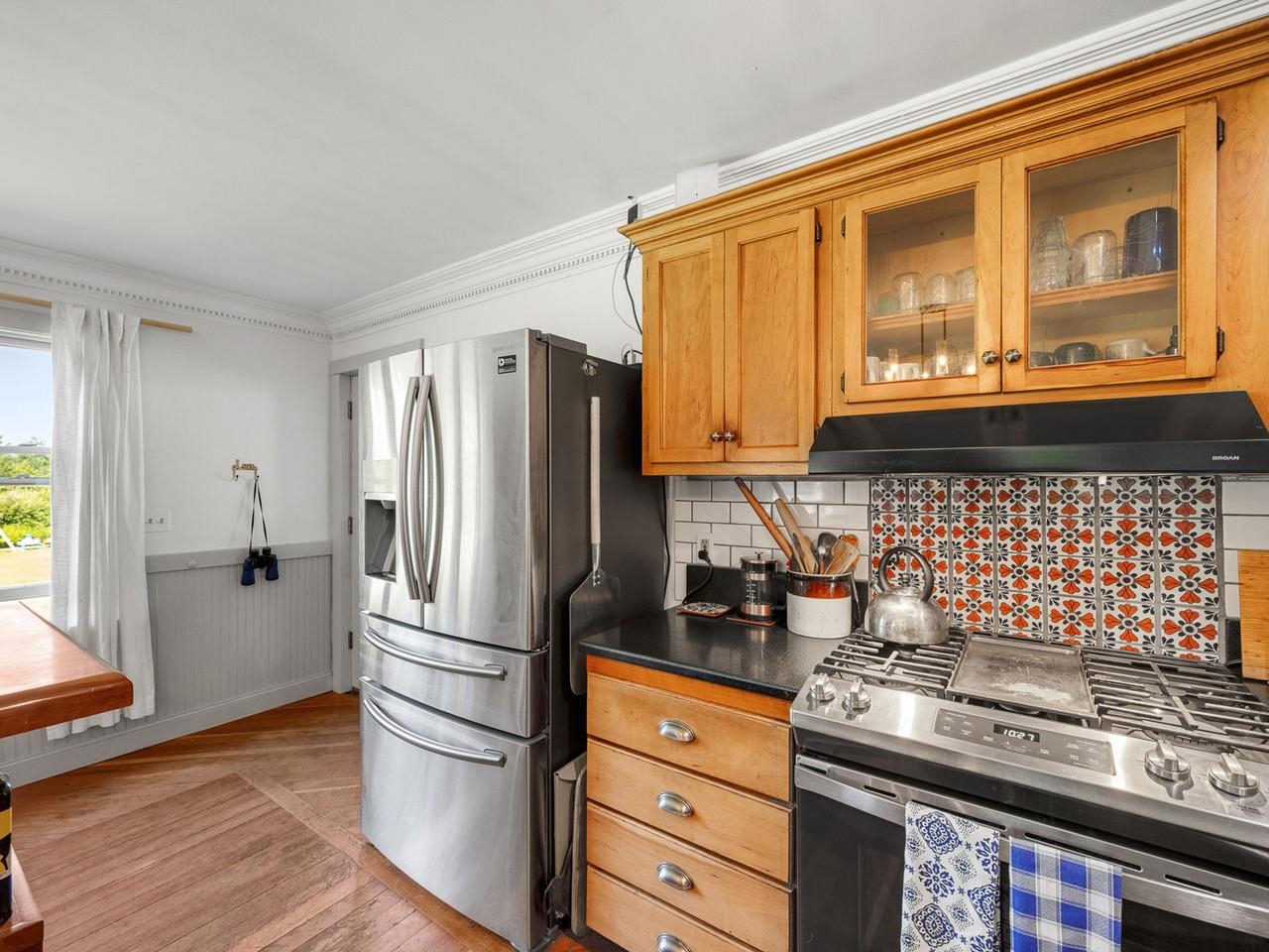 1290 Beaver Meadow Road Property Photo 6