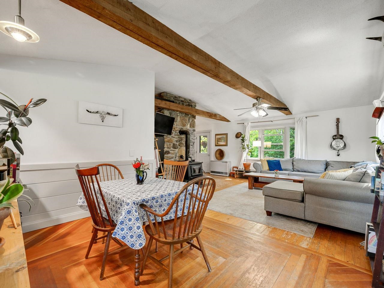 1290 Beaver Meadow Road Property Photo 13