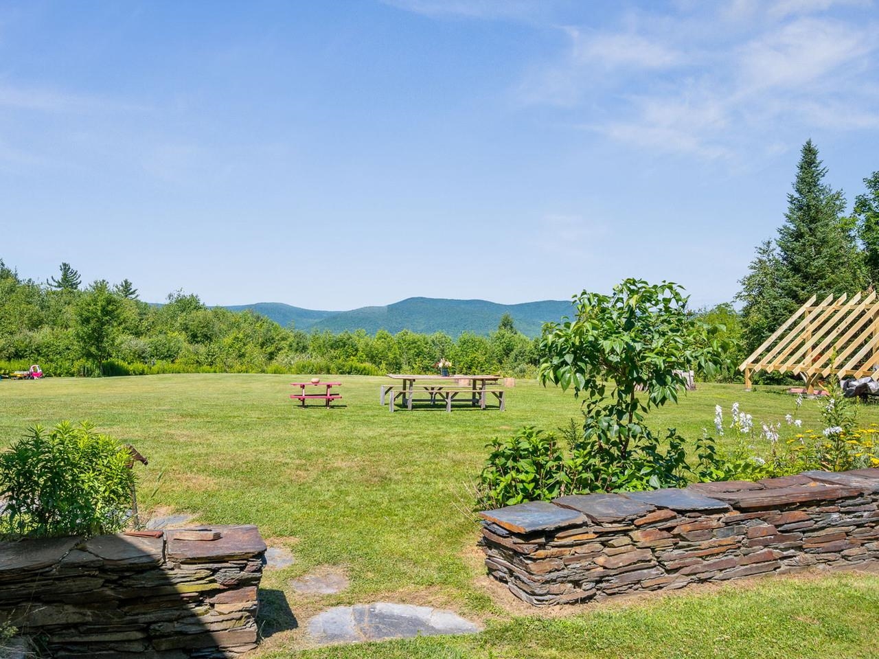 1290 Beaver Meadow Road Property Photo 43