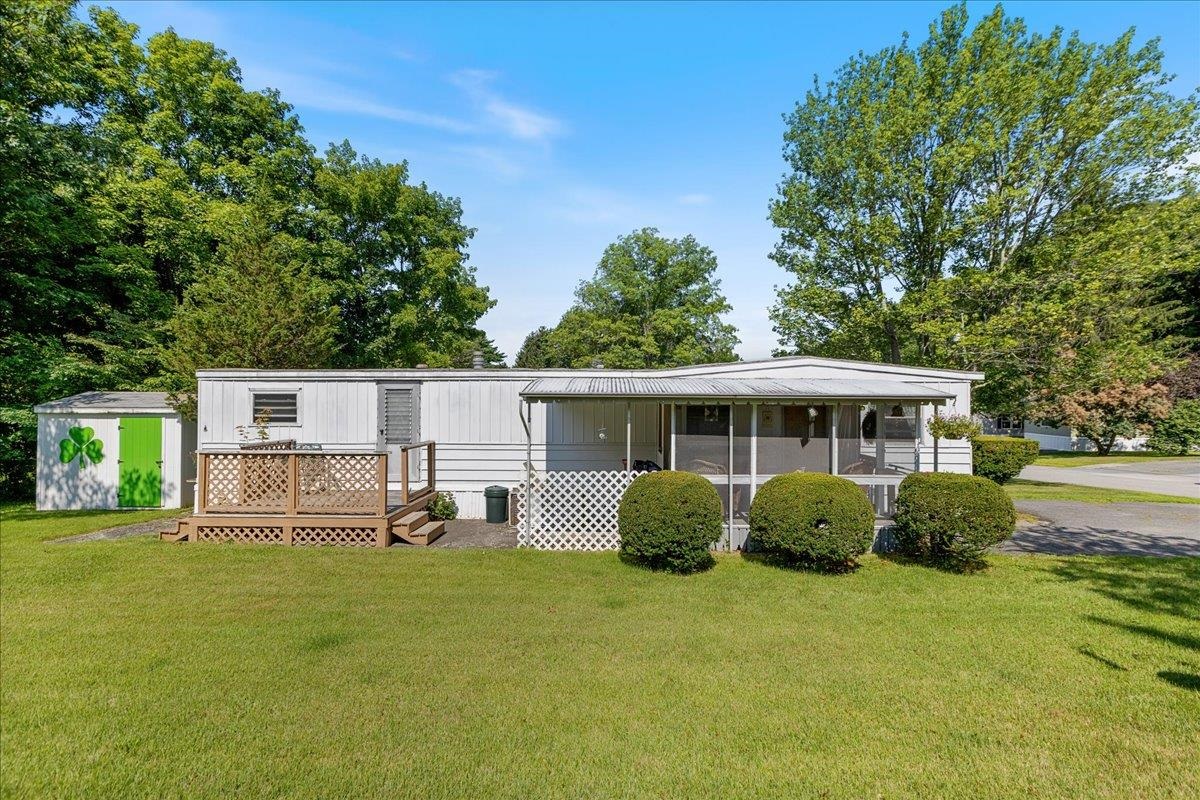 99 Hayes Mobile Home Park Property Photo 3