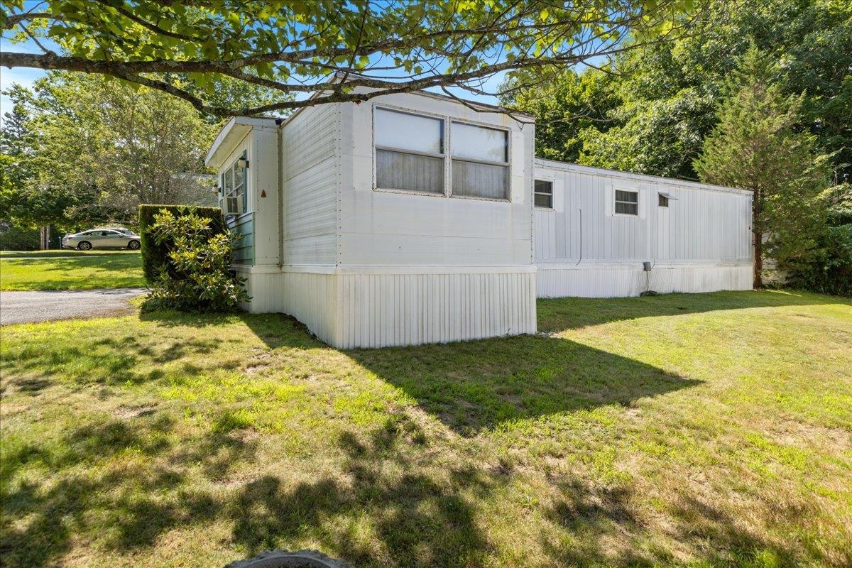 99 Hayes Mobile Home Park Property Photo 22