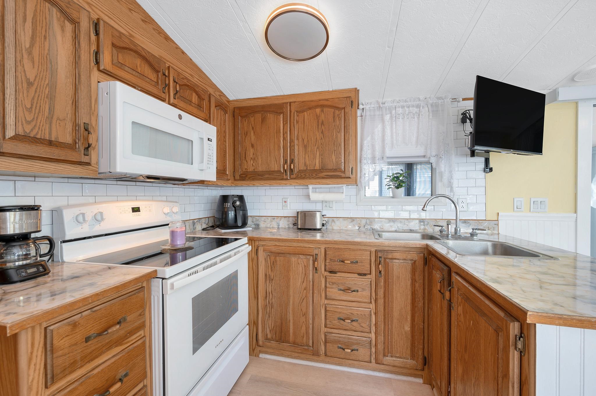 308 Route 286 Property Photo 9