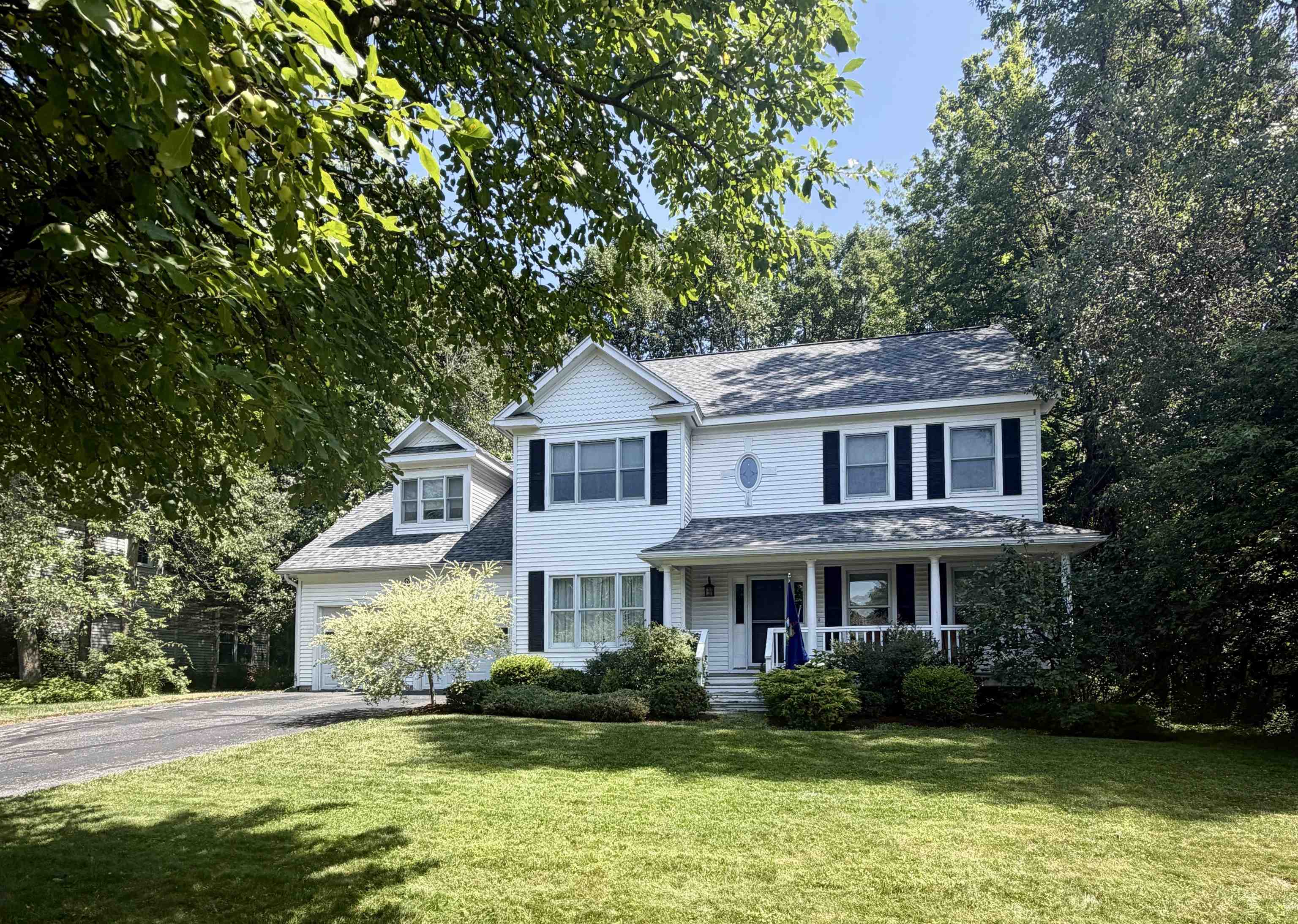 54 Muirfield Road Property Photo 4