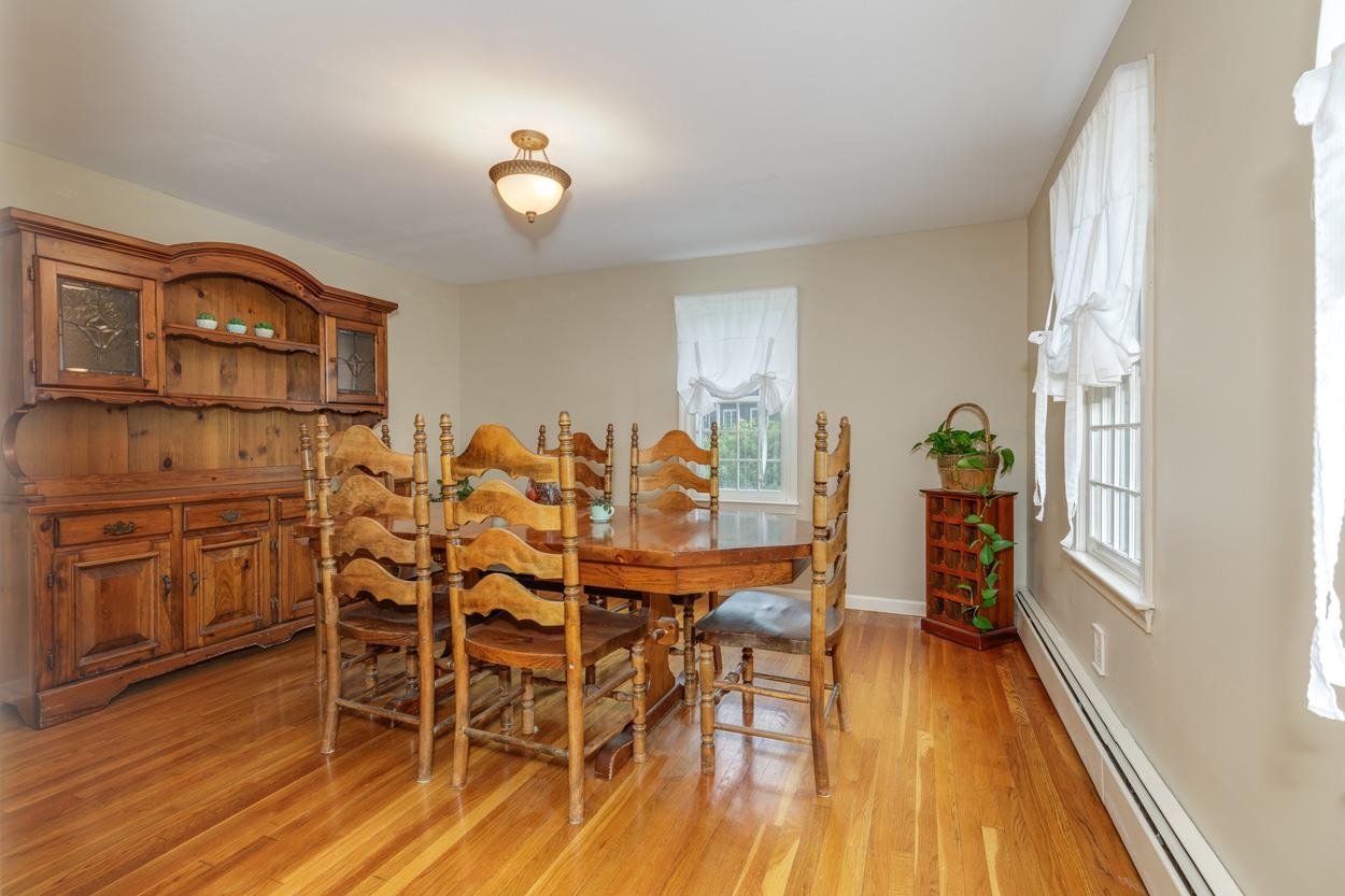 22 Horace Greeley Road Property Photo 19