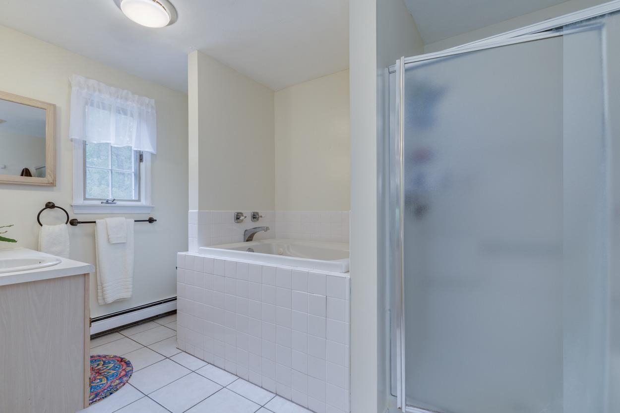 22 Horace Greeley Road Property Photo 24