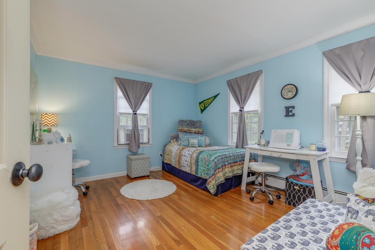 22 Horace Greeley Road Property Photo 28