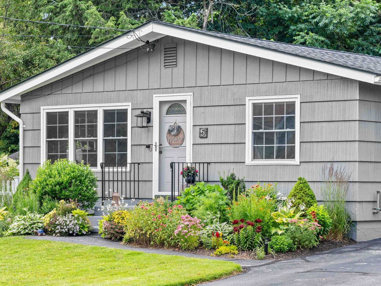5 Spruce Lane Property Photo 3